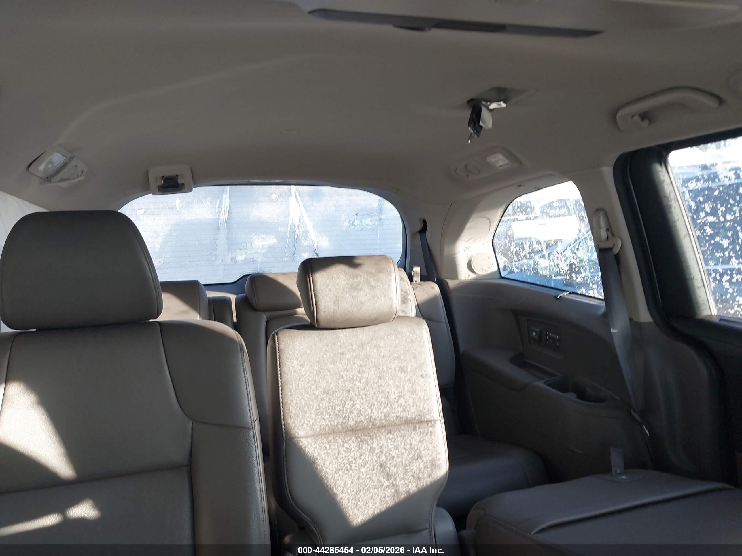HONDA ODYSSEY image 8