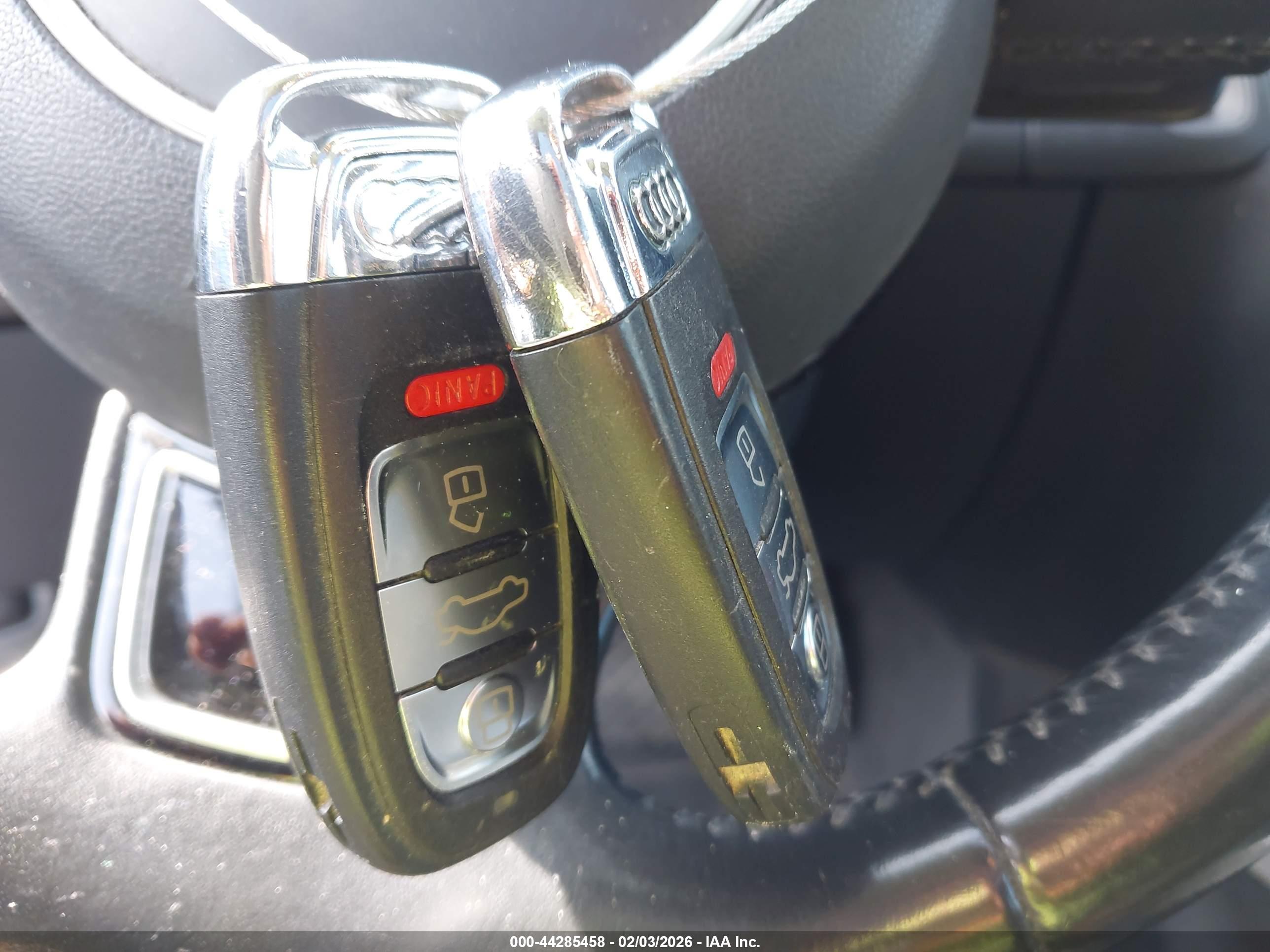 AUDI A4 image 11