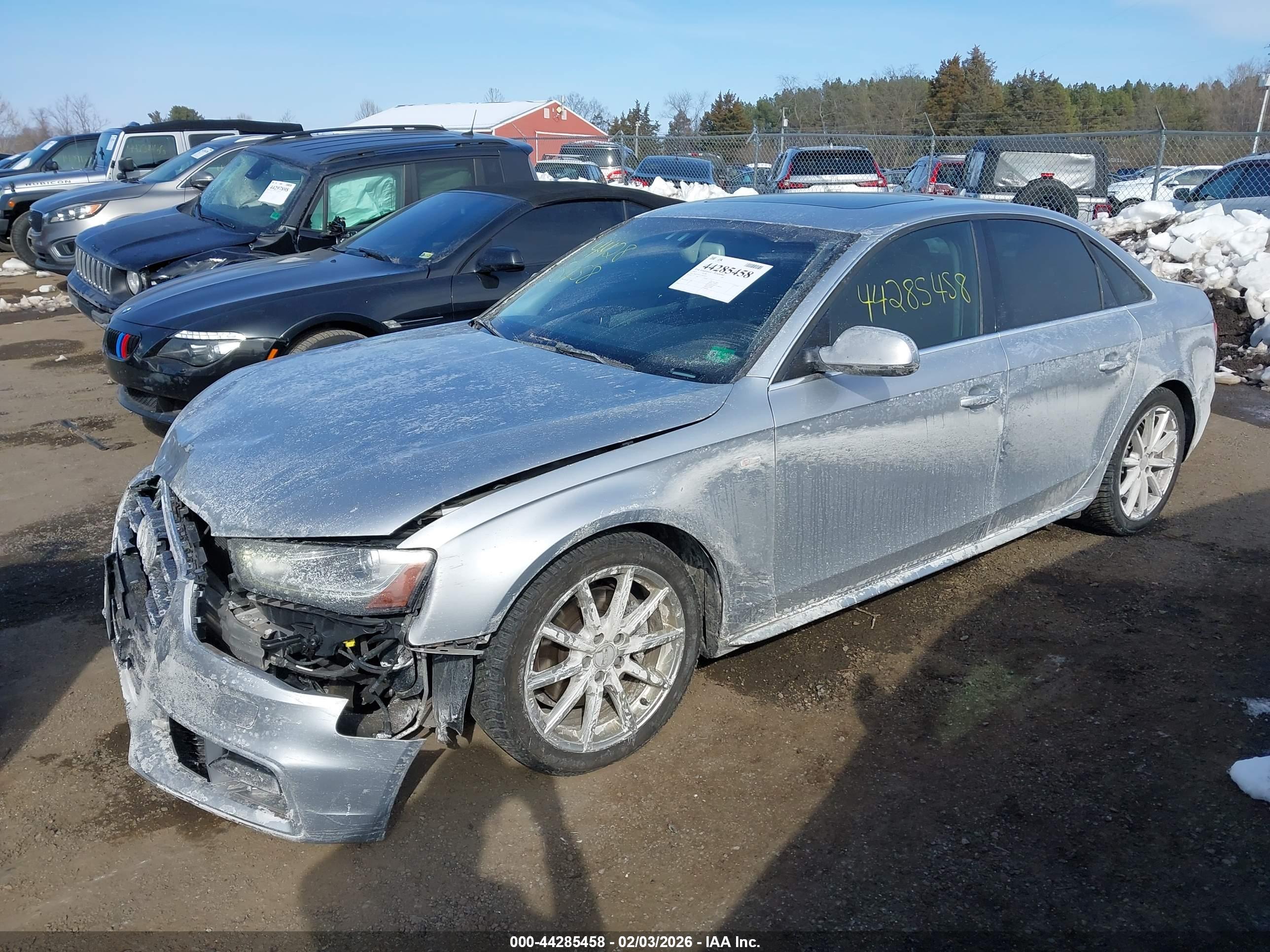 AUDI A4 image 2