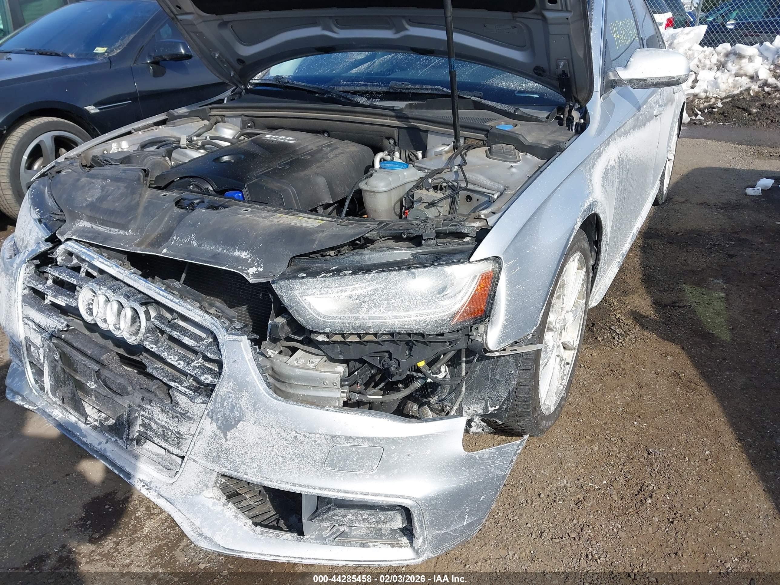 AUDI A4 image 6