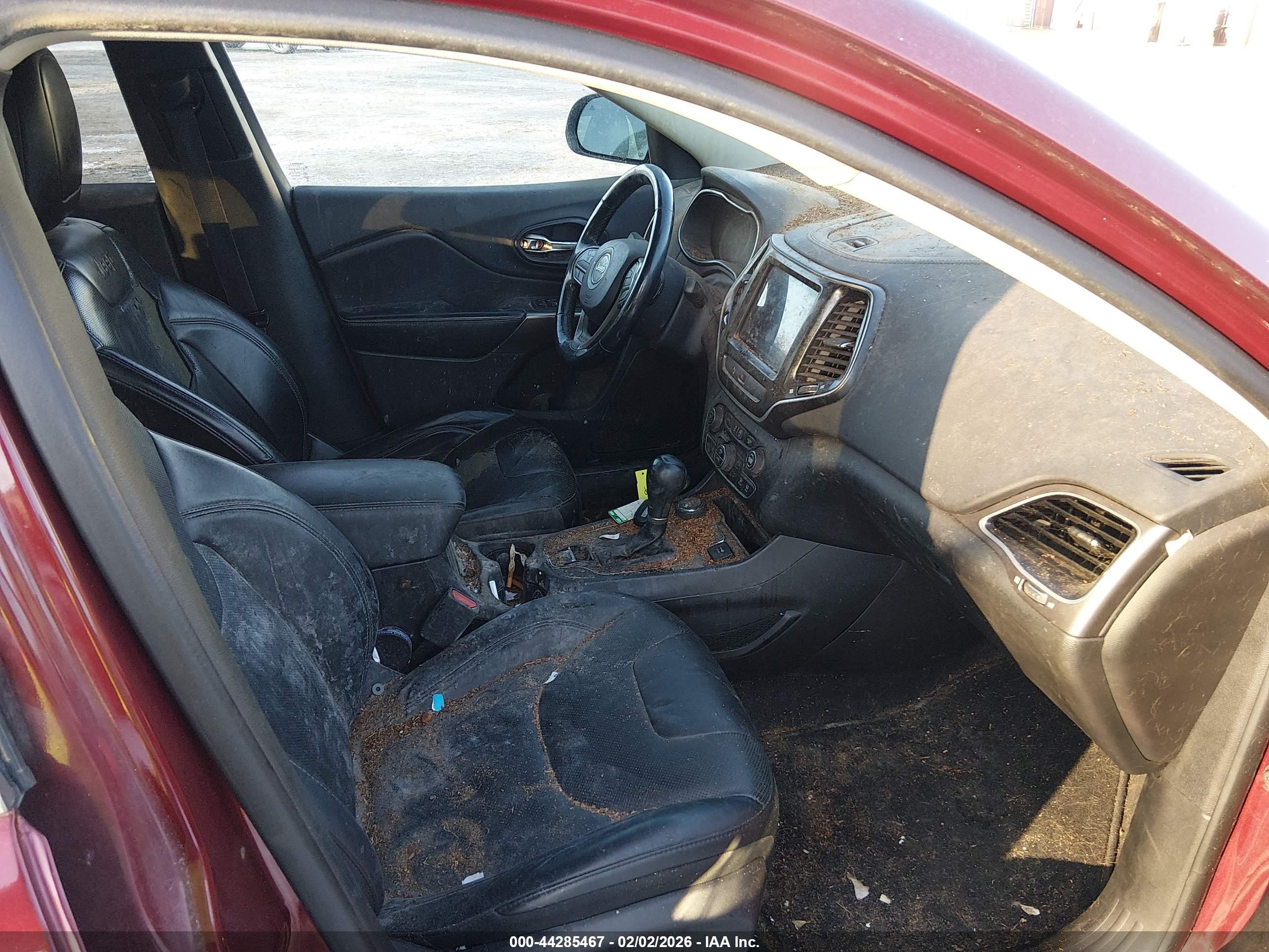 JEEP CHEROKEE image 5
