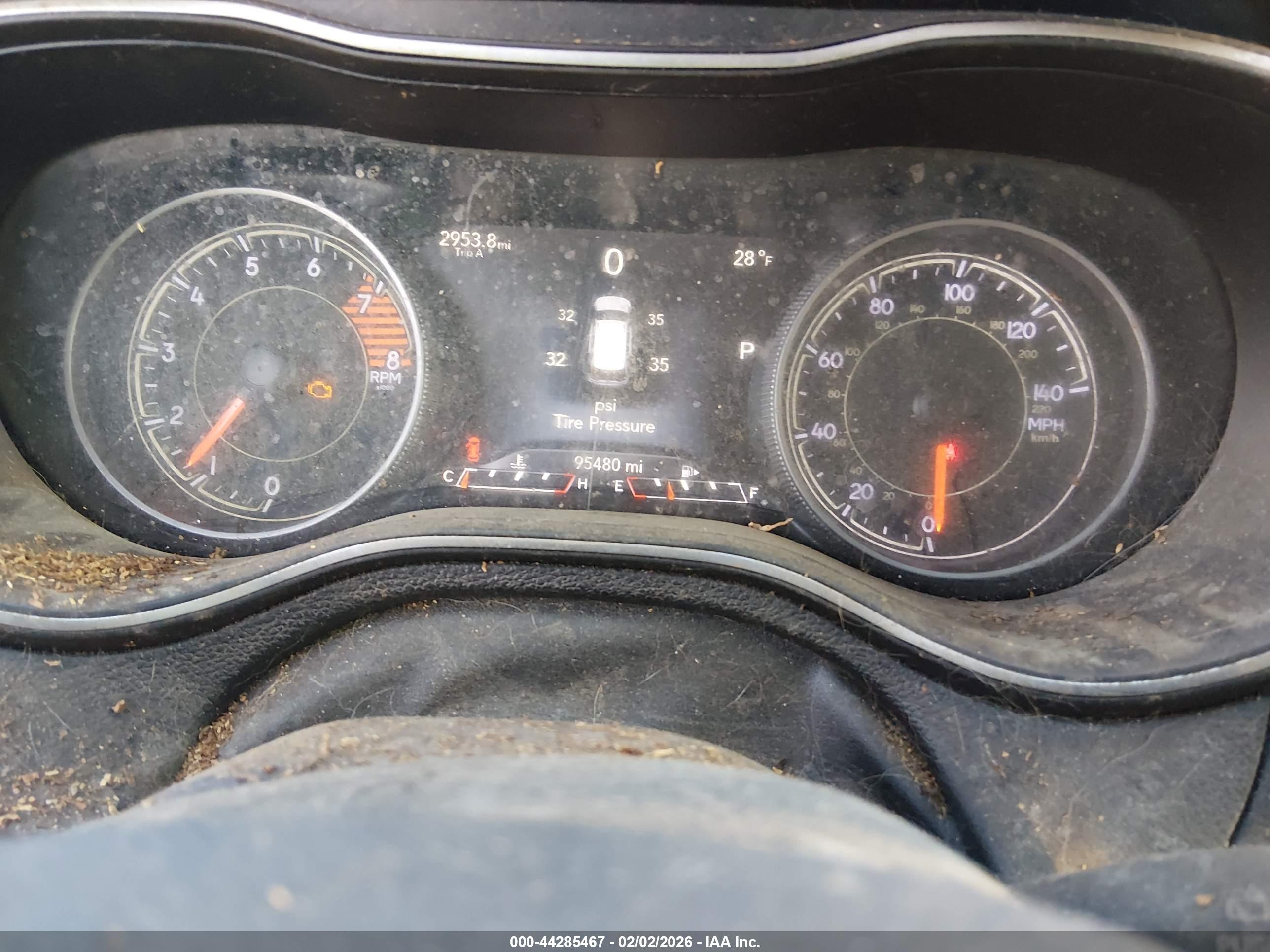 JEEP CHEROKEE image 7