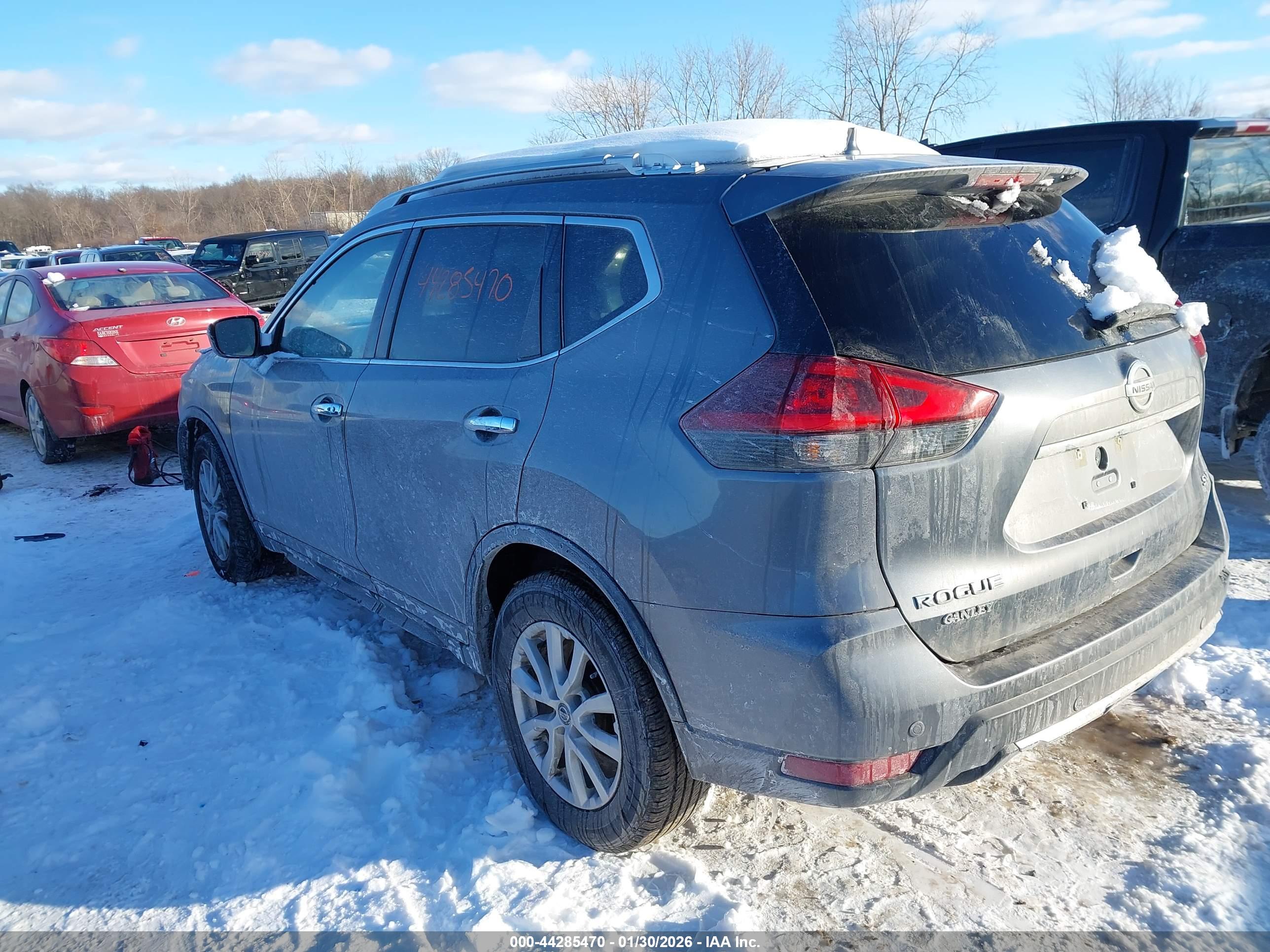 NISSAN ROGUE image 3
