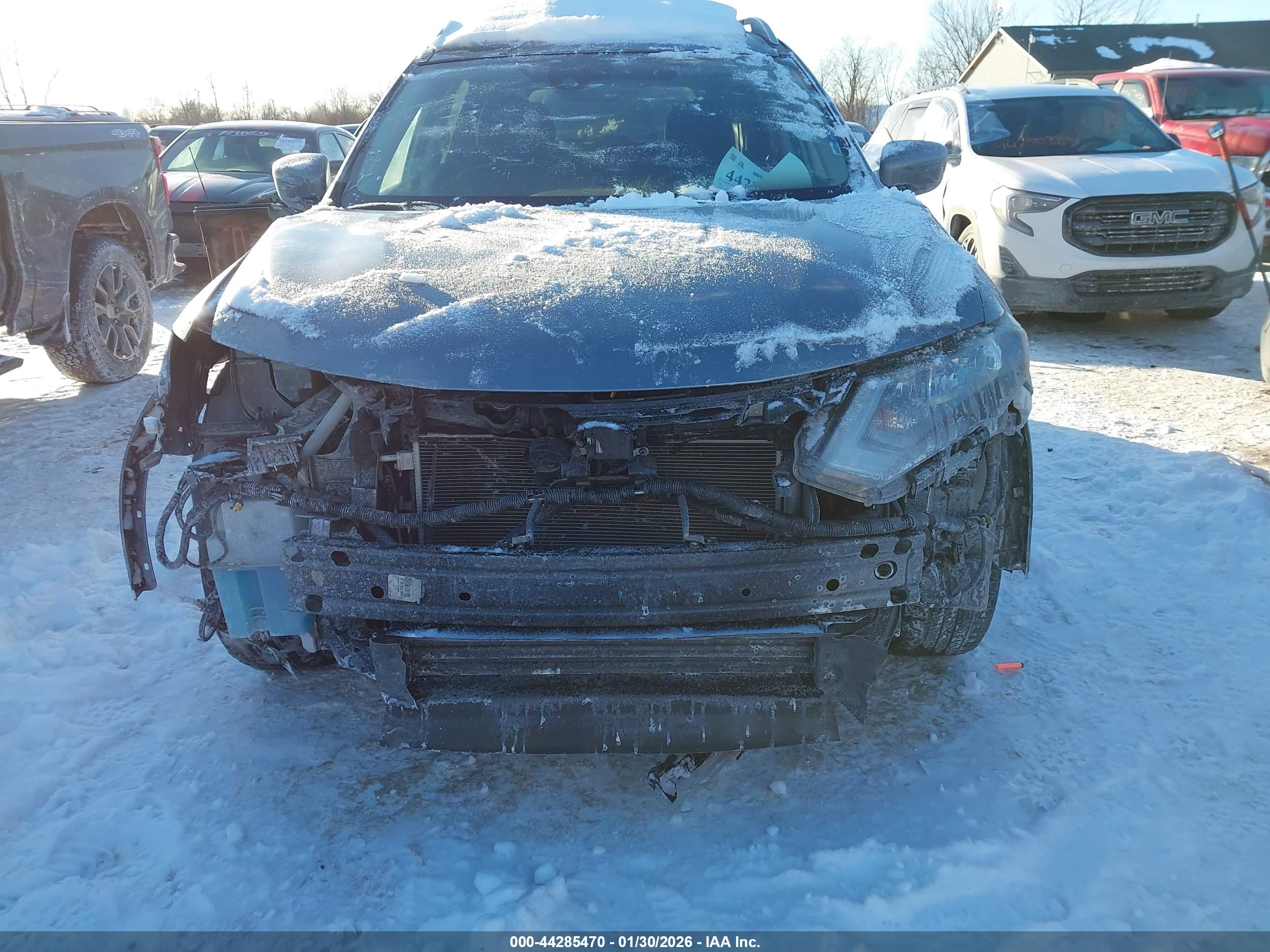 NISSAN ROGUE image 6