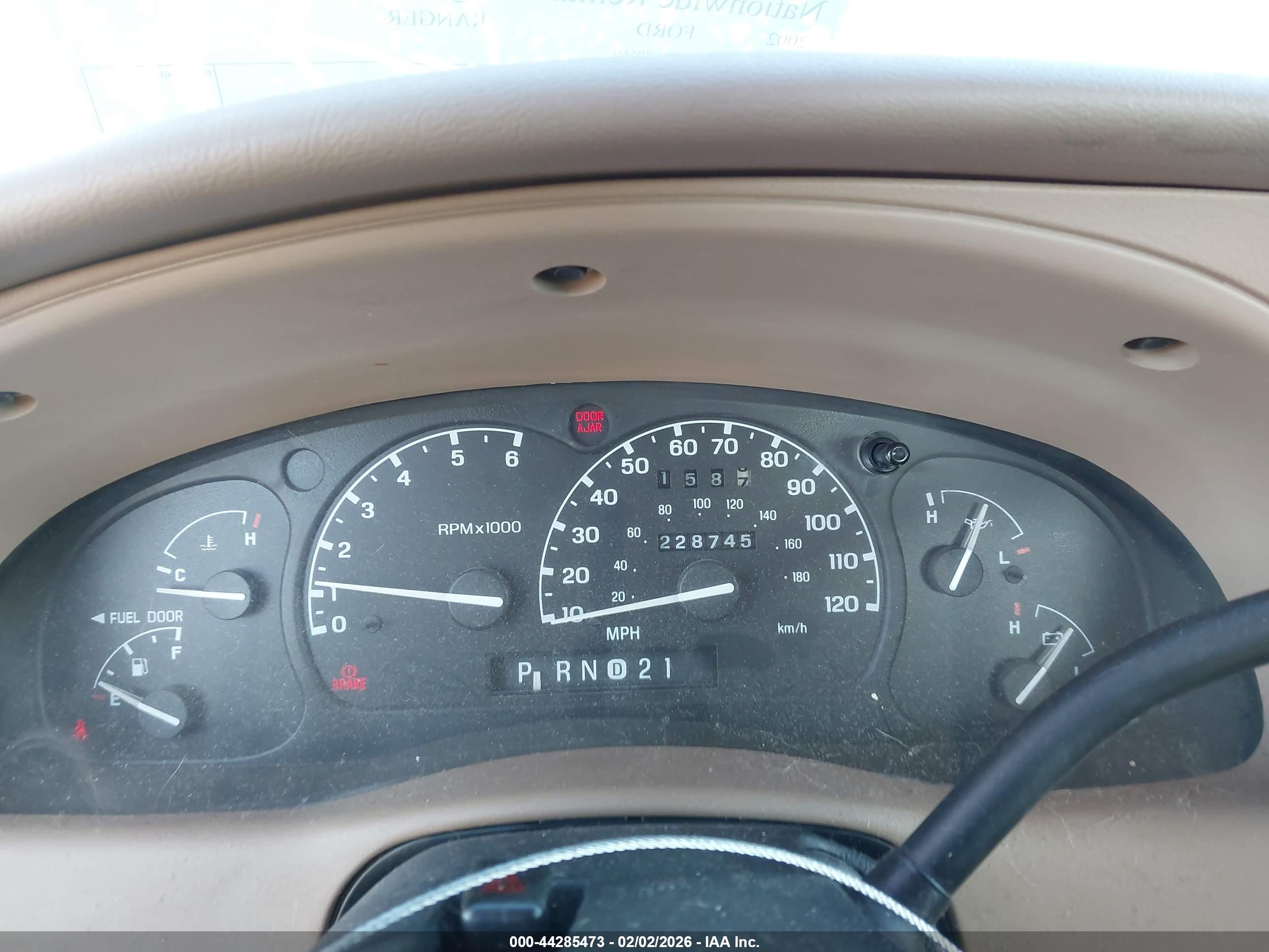 FORD RANGER image 7