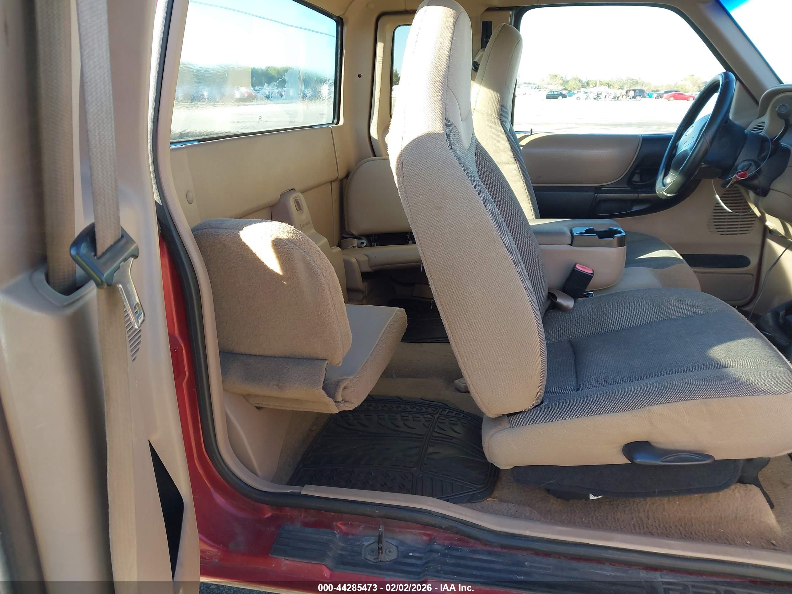 FORD RANGER image 8