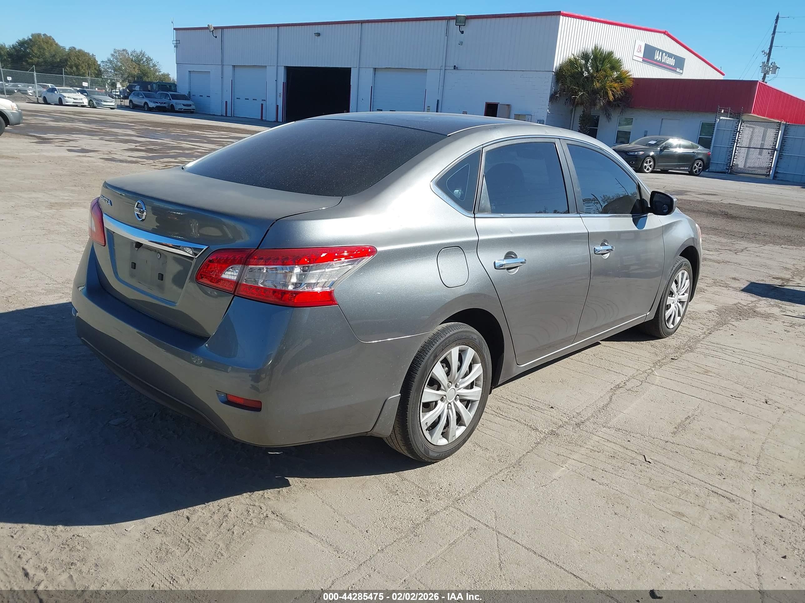 NISSAN SENTRA image 4