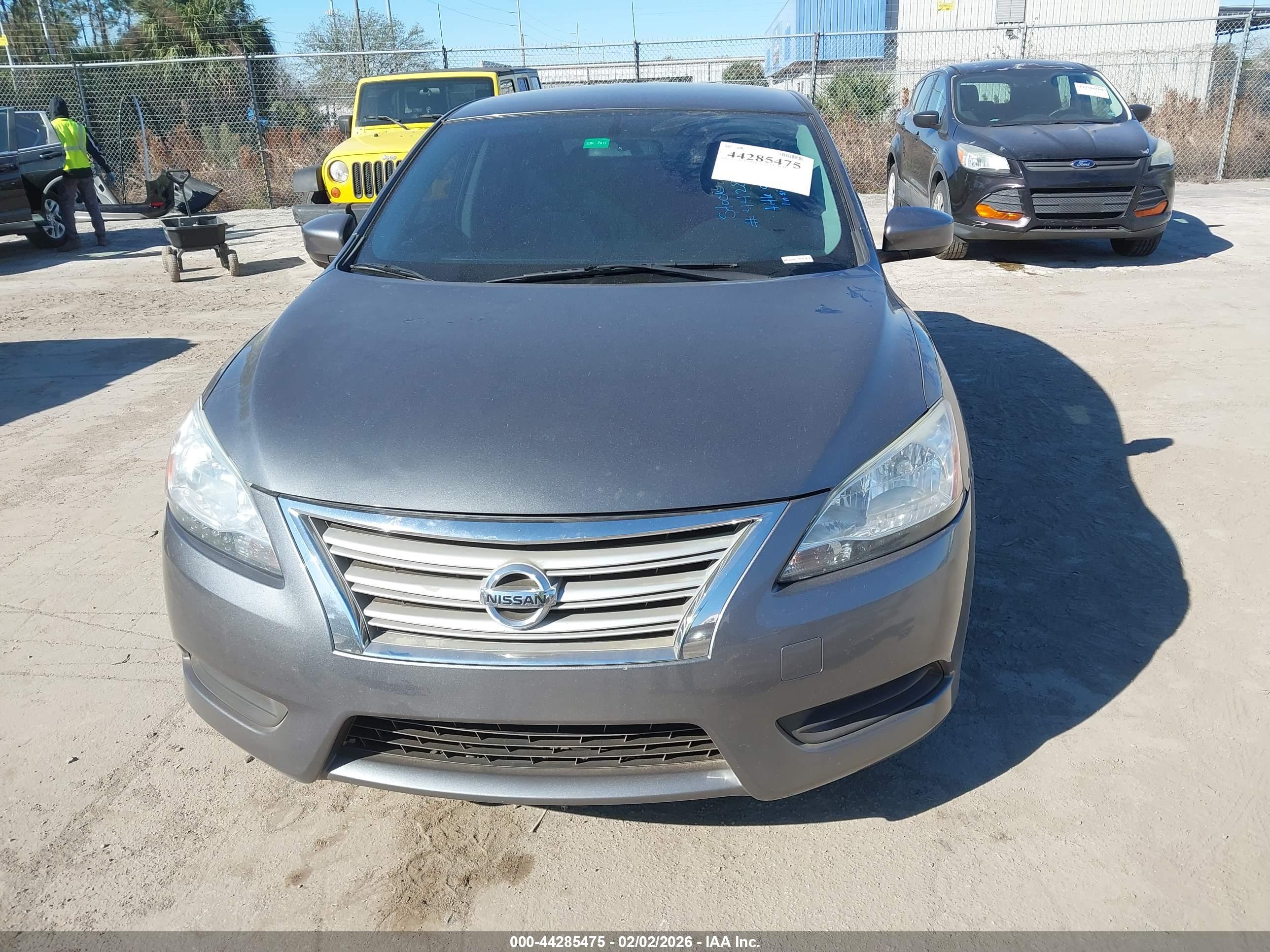 NISSAN SENTRA image 6