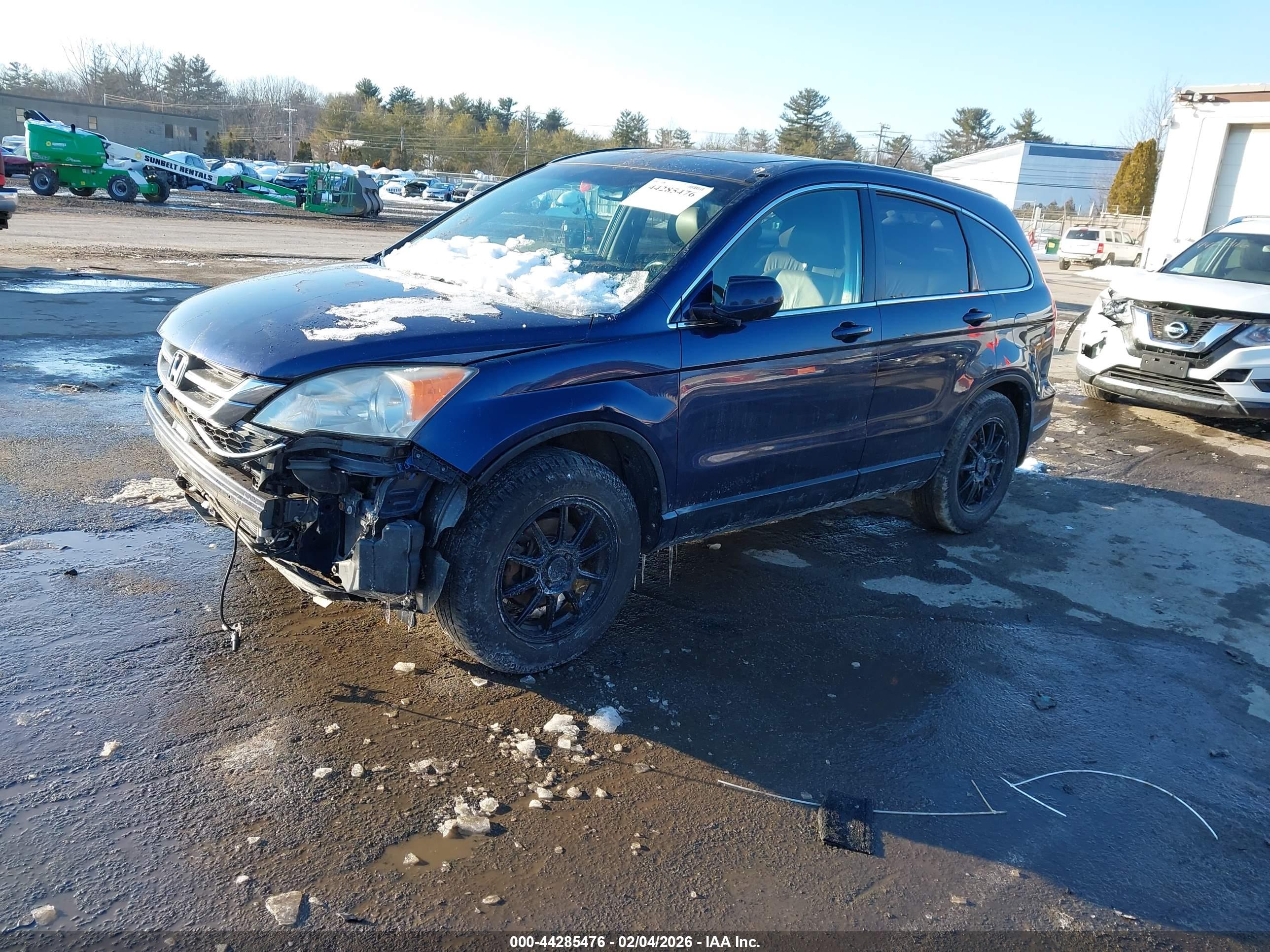 HONDA CR-V image 2