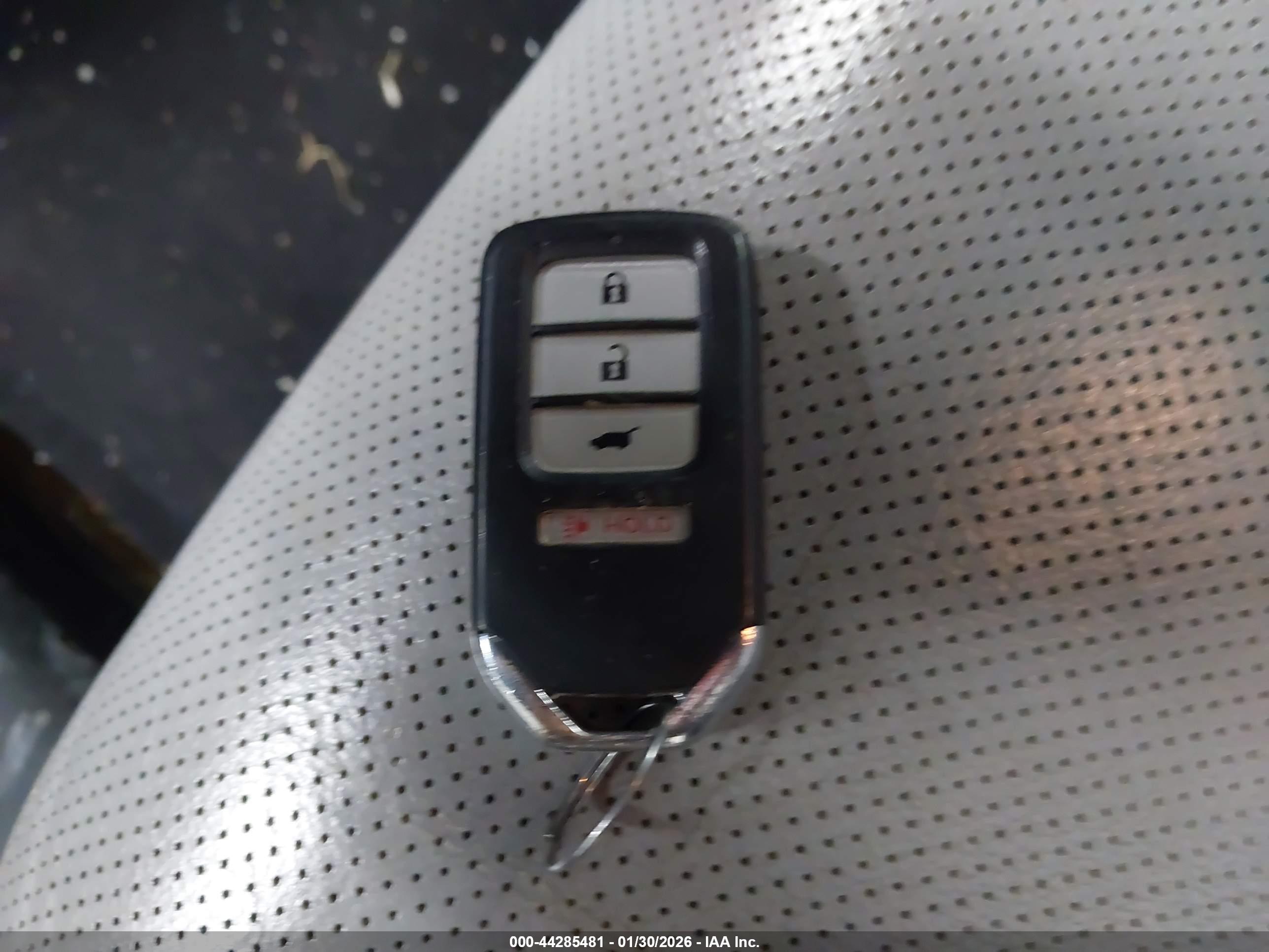 HONDA CR-V image 11