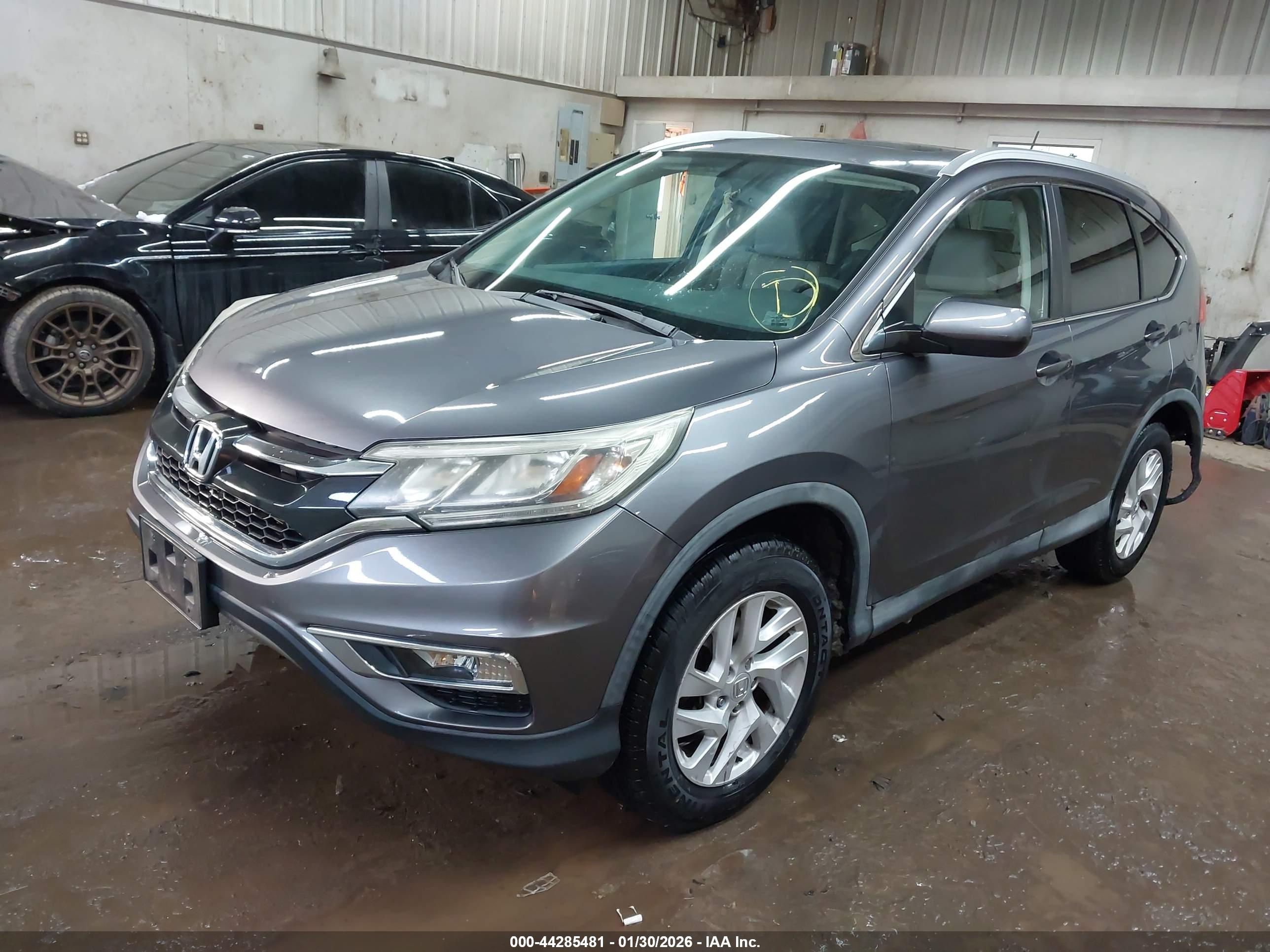 HONDA CR-V image 2
