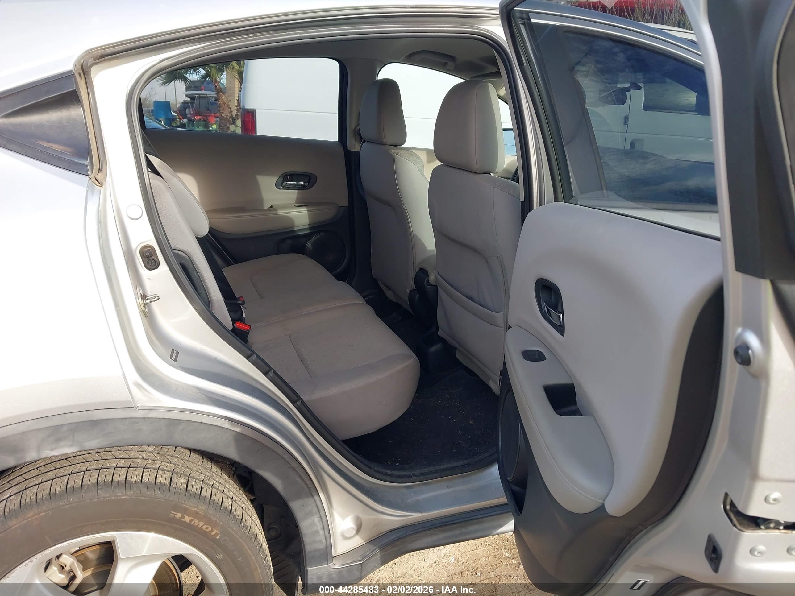 HONDA HR-V image 8