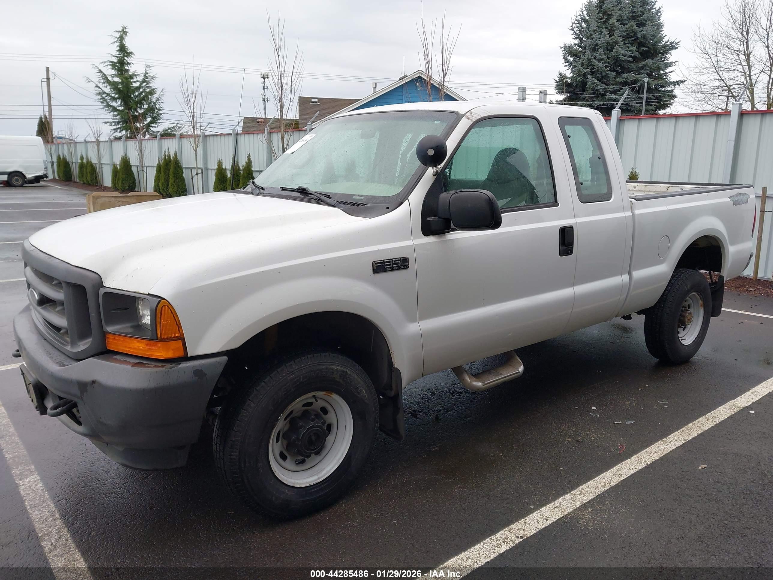 FORD F-350 image 2