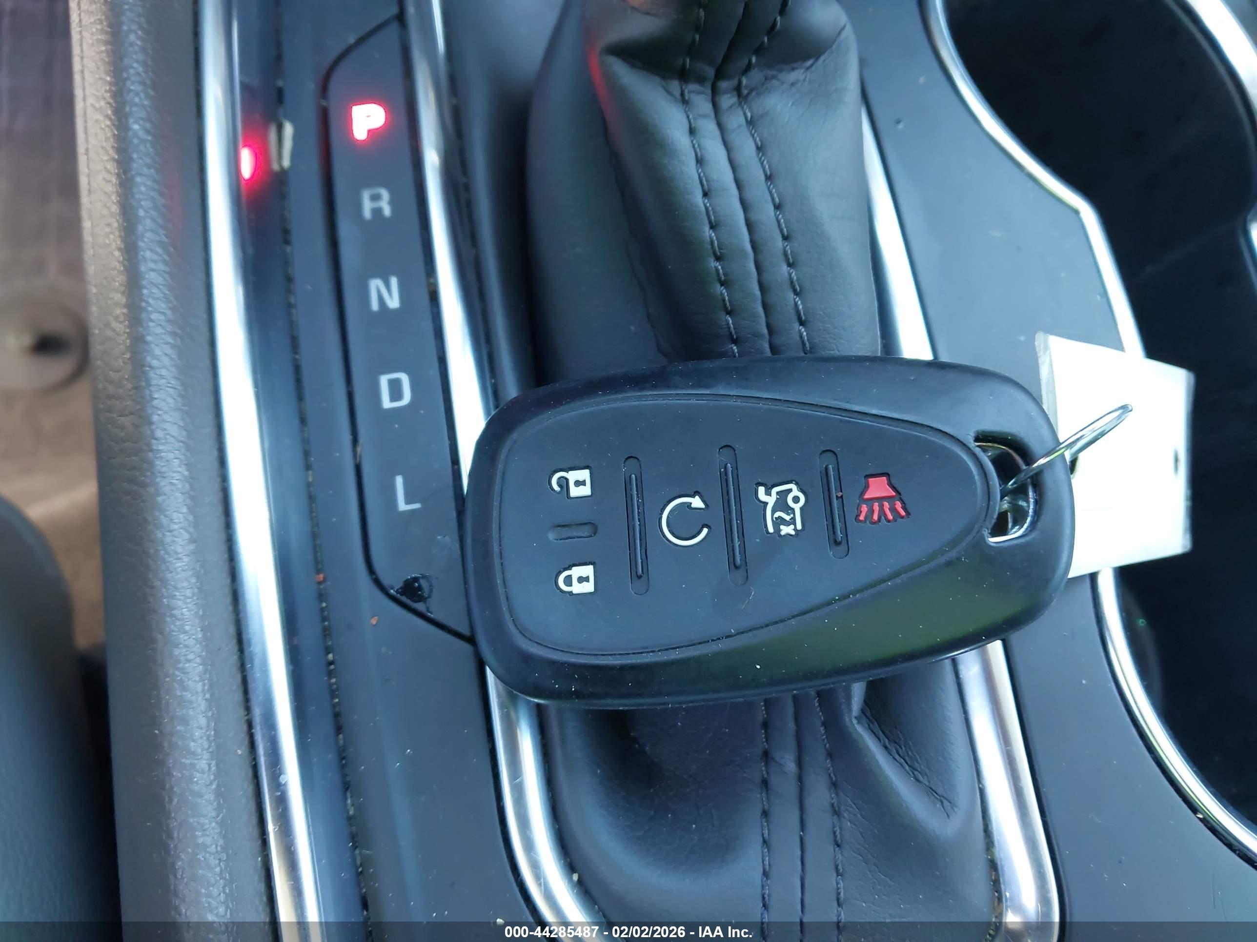 CHEVROLET TRAVERSE image 11