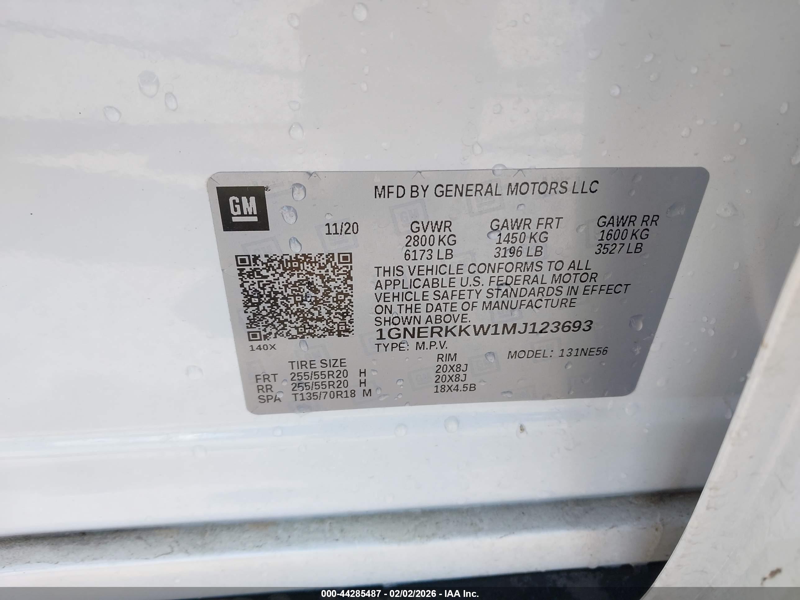 CHEVROLET TRAVERSE image 9