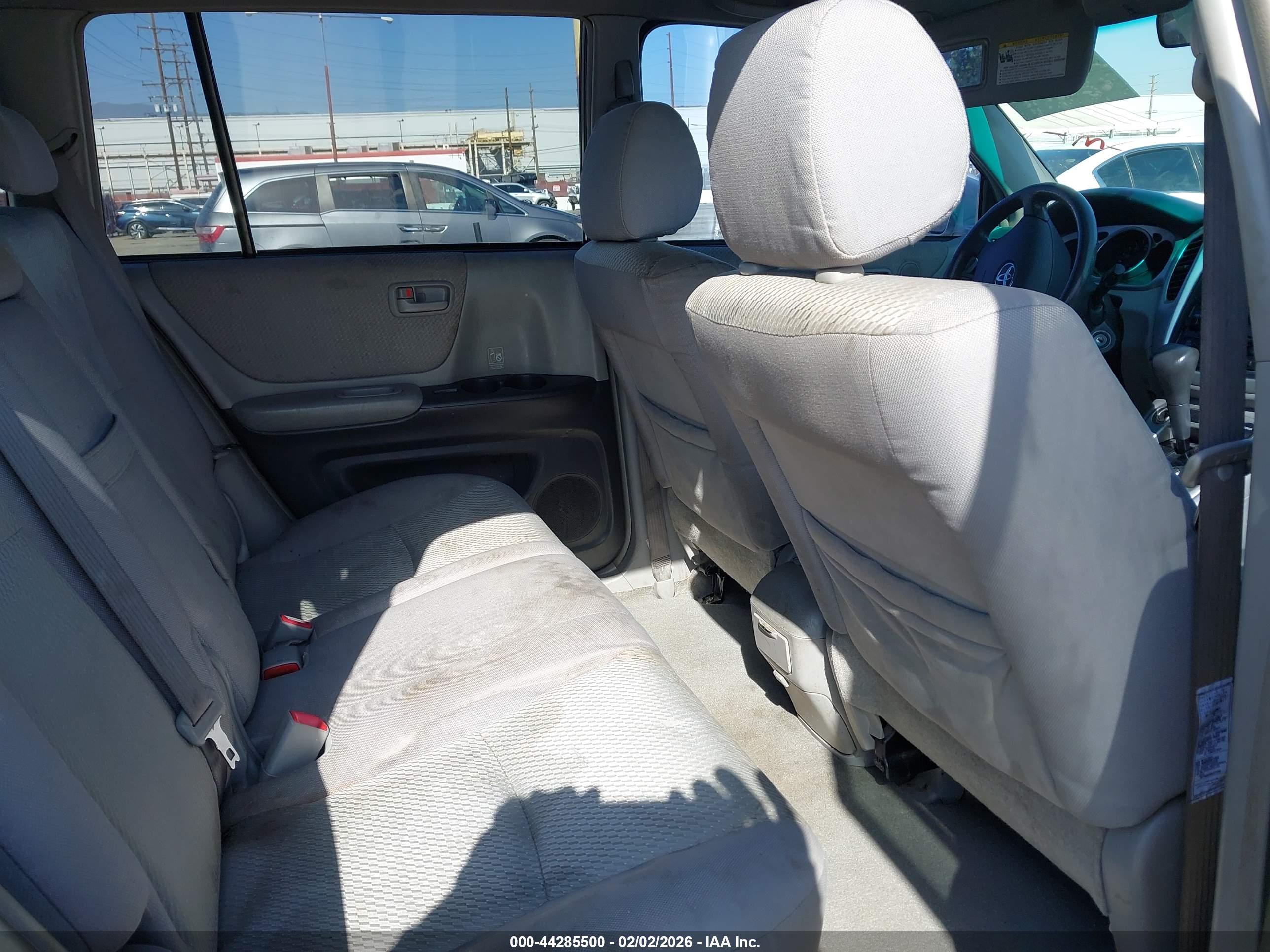 TOYOTA HIGHLANDER image 8