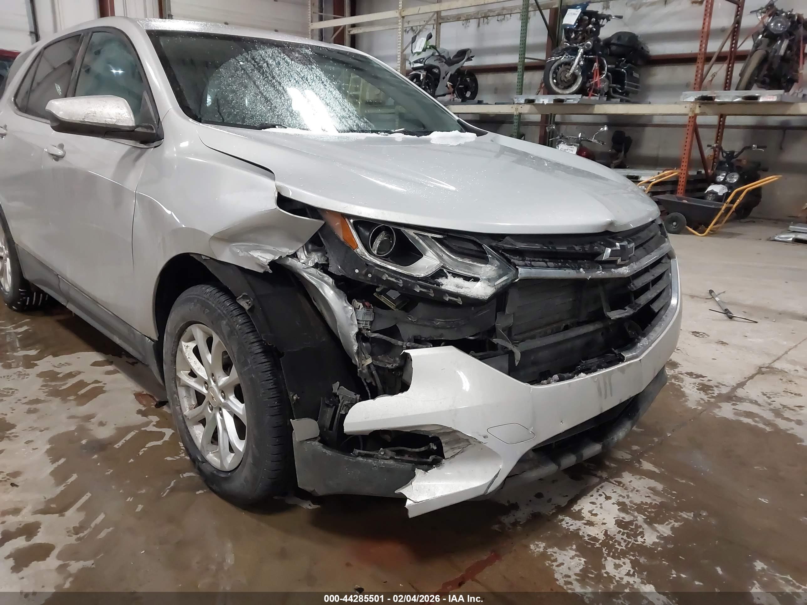 CHEVROLET EQUINOX image 6