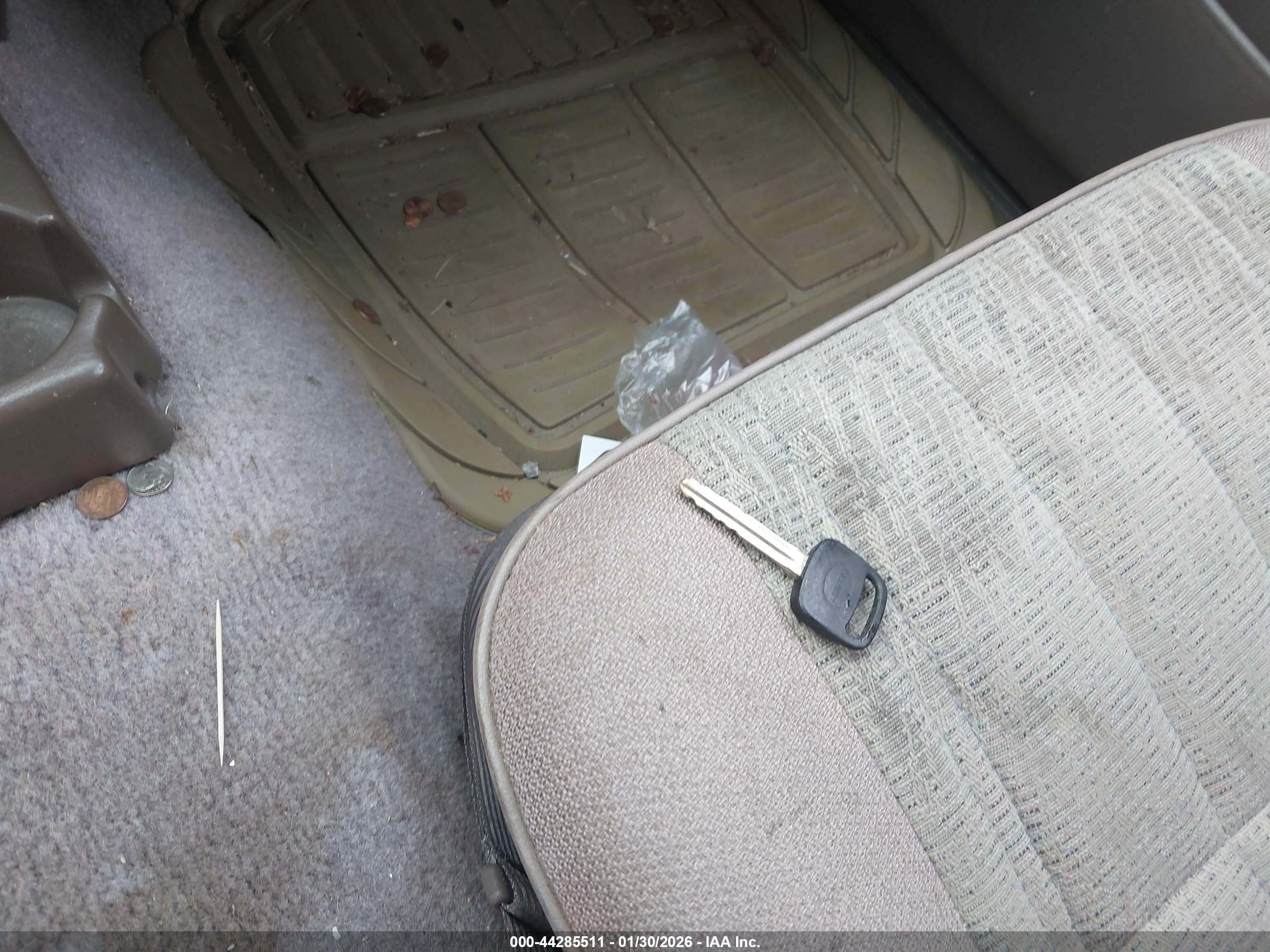 TOYOTA TACOMA image 11