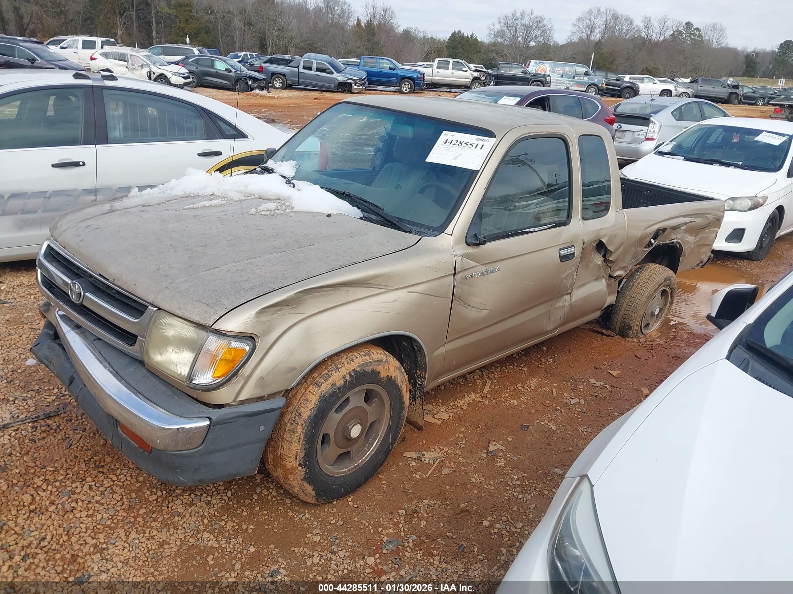 TOYOTA TACOMA image 2