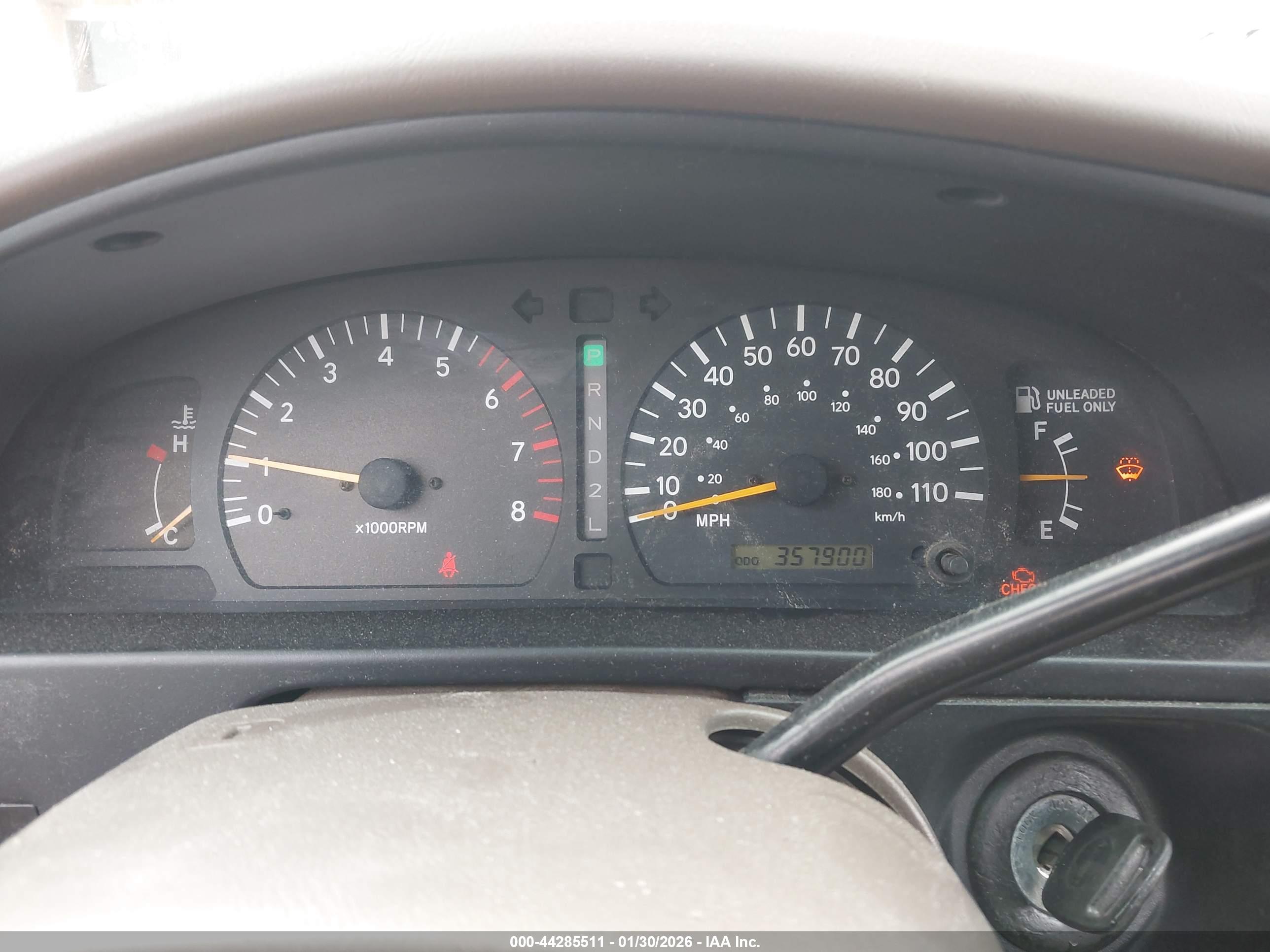 TOYOTA TACOMA image 7