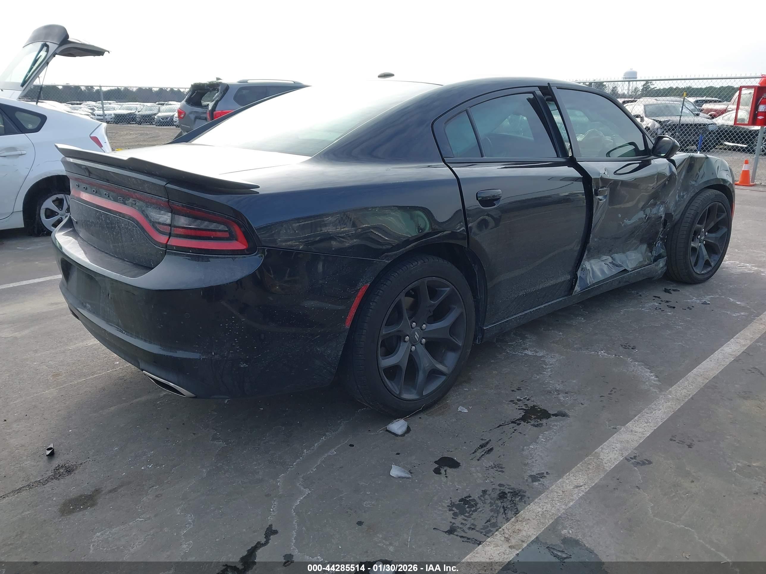 DODGE CHARGER image 4