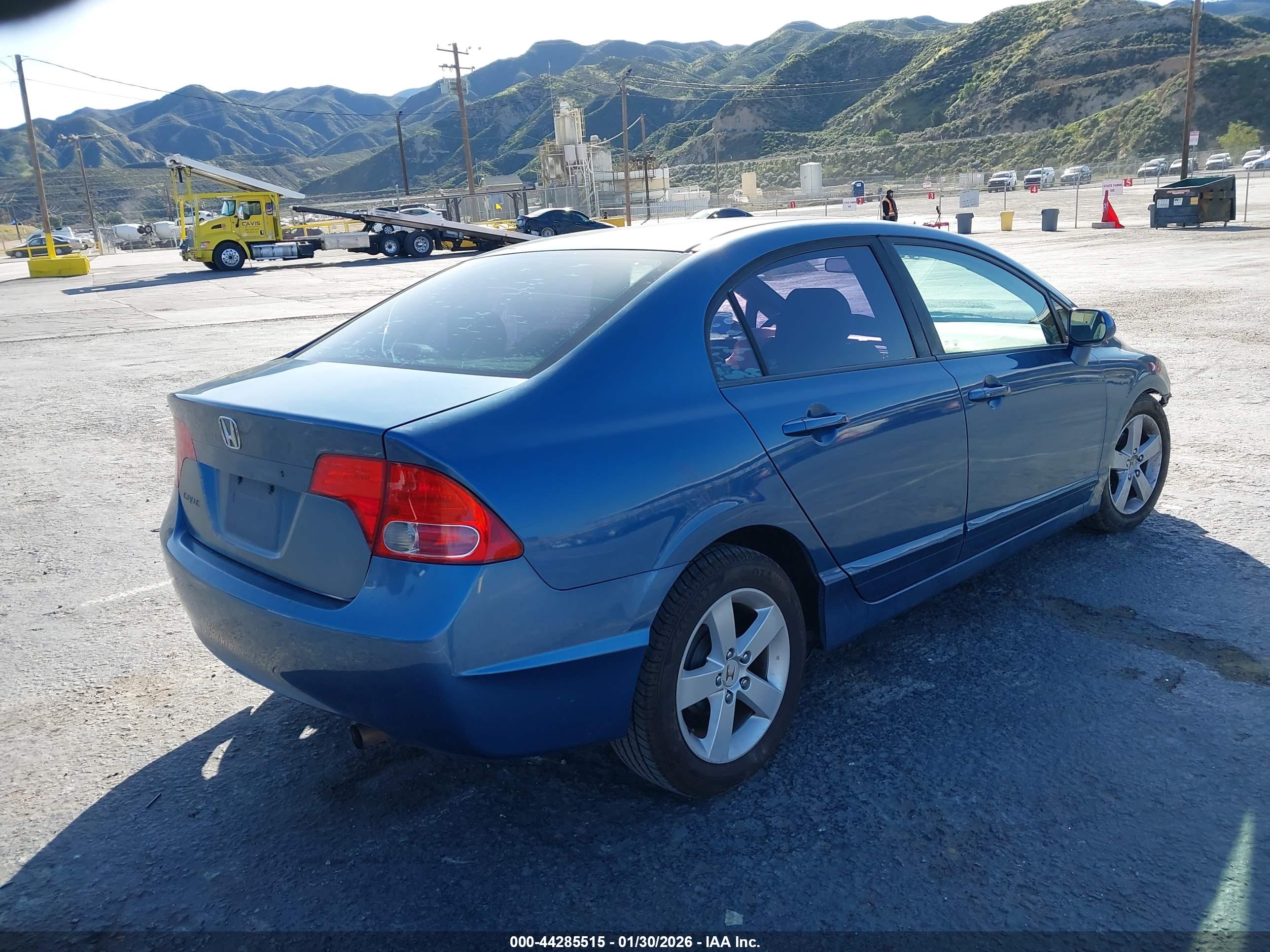 HONDA CIVIC image 4