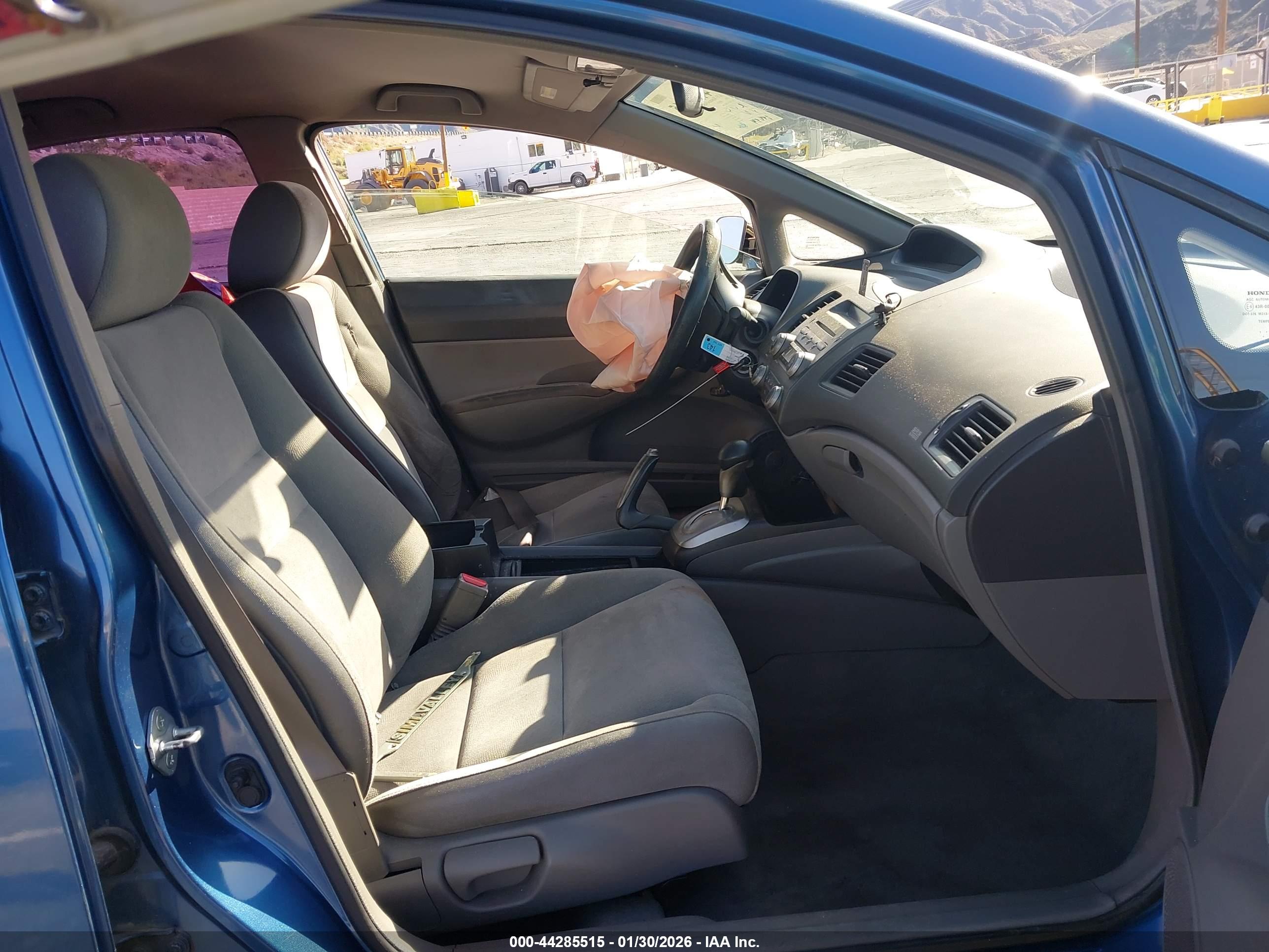 HONDA CIVIC image 5