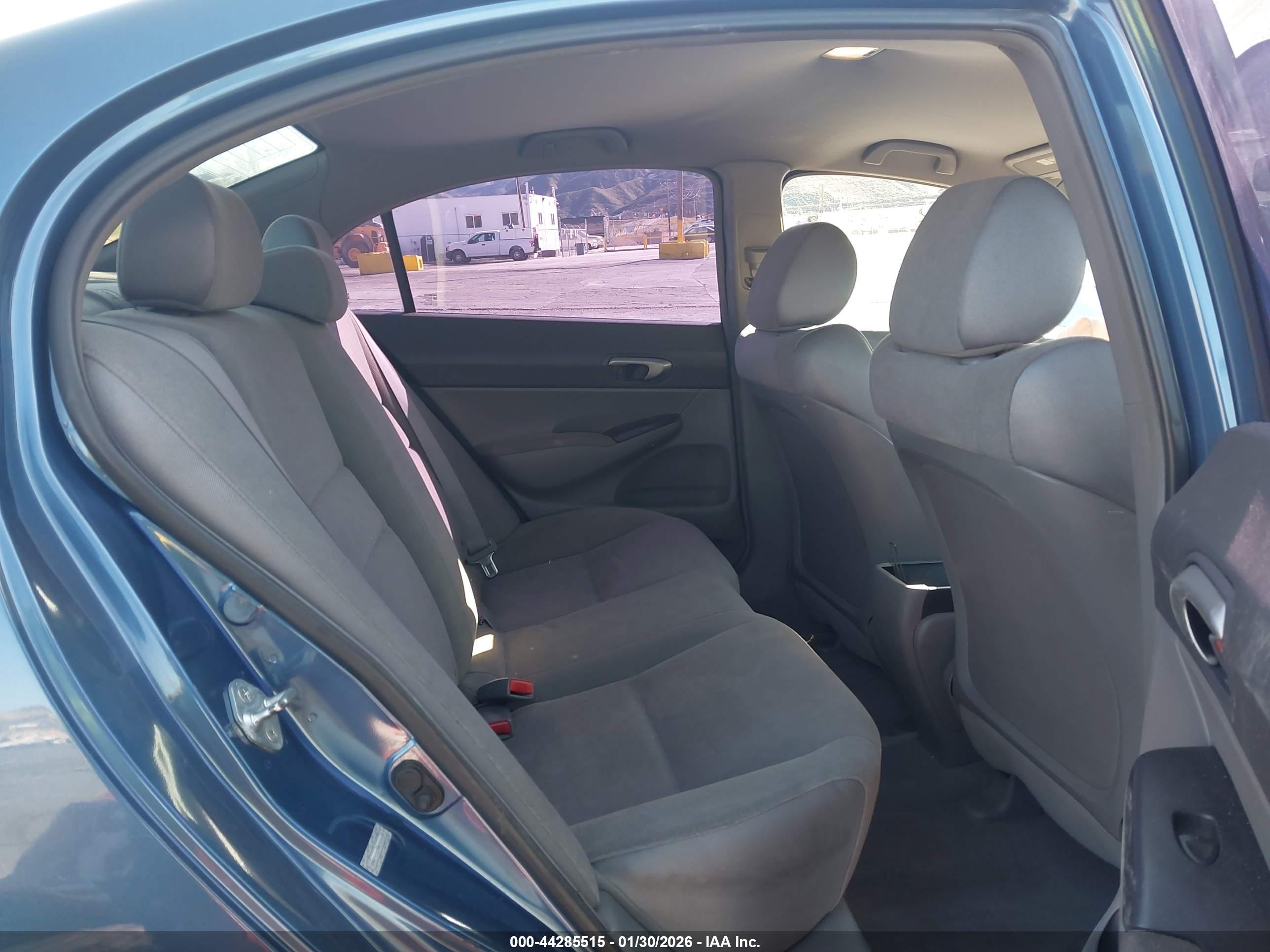 HONDA CIVIC image 8