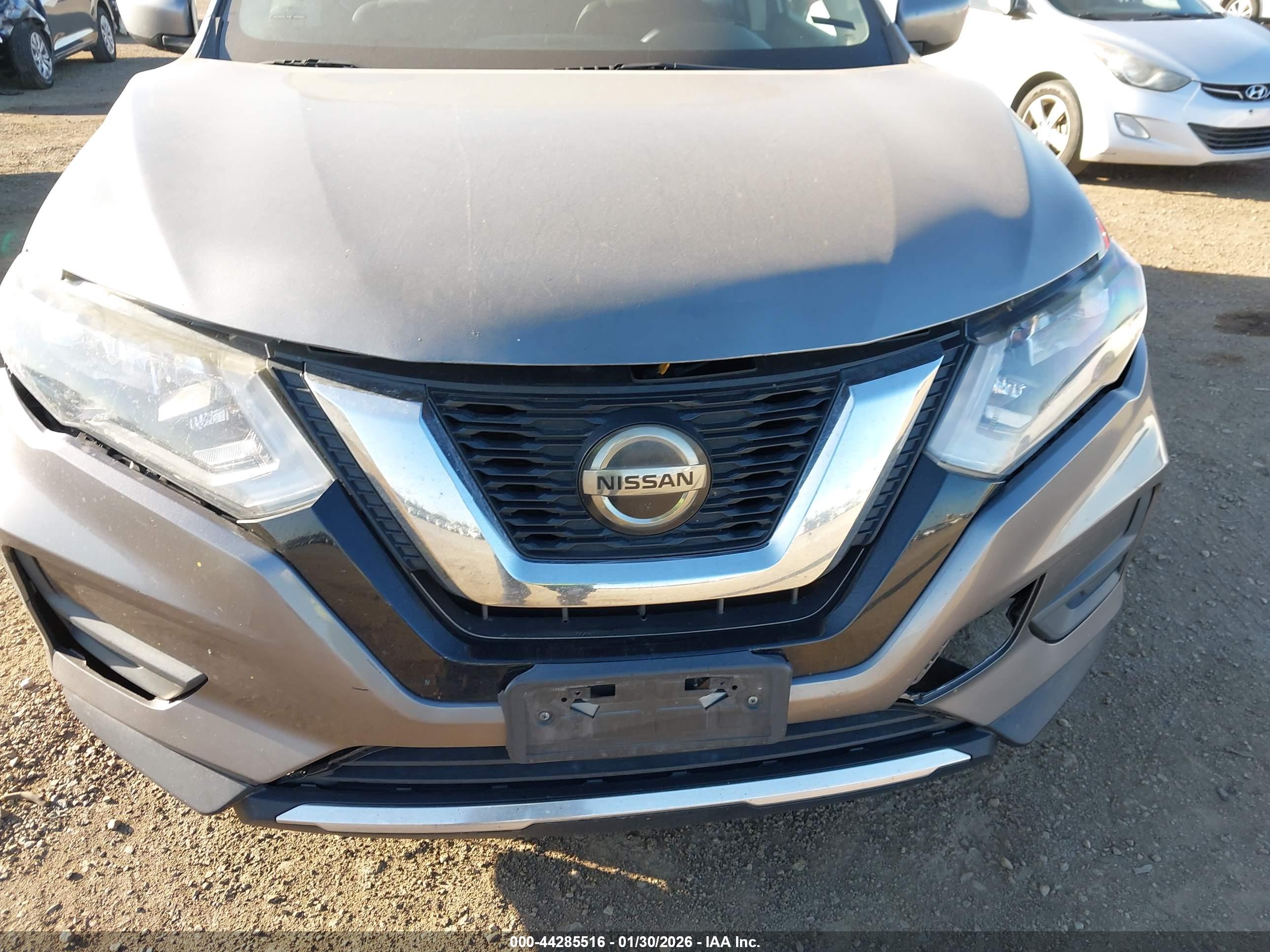 NISSAN ROGUE image 6