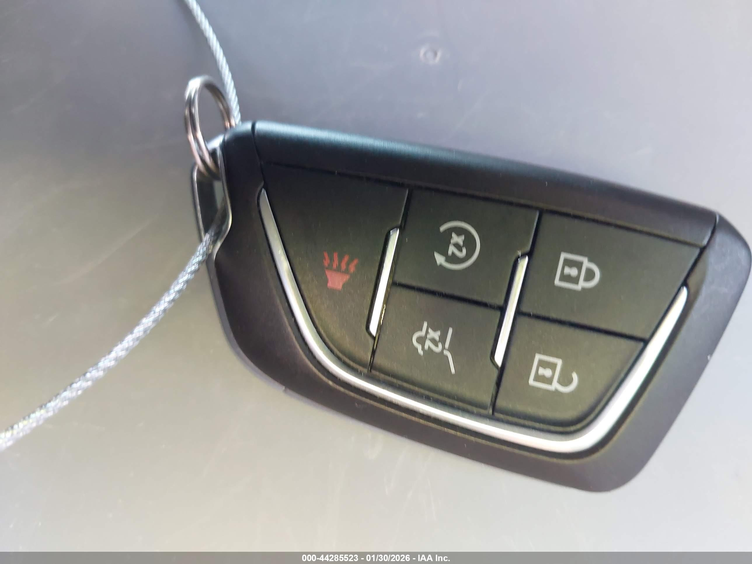 CADILLAC OPTIQ image 11