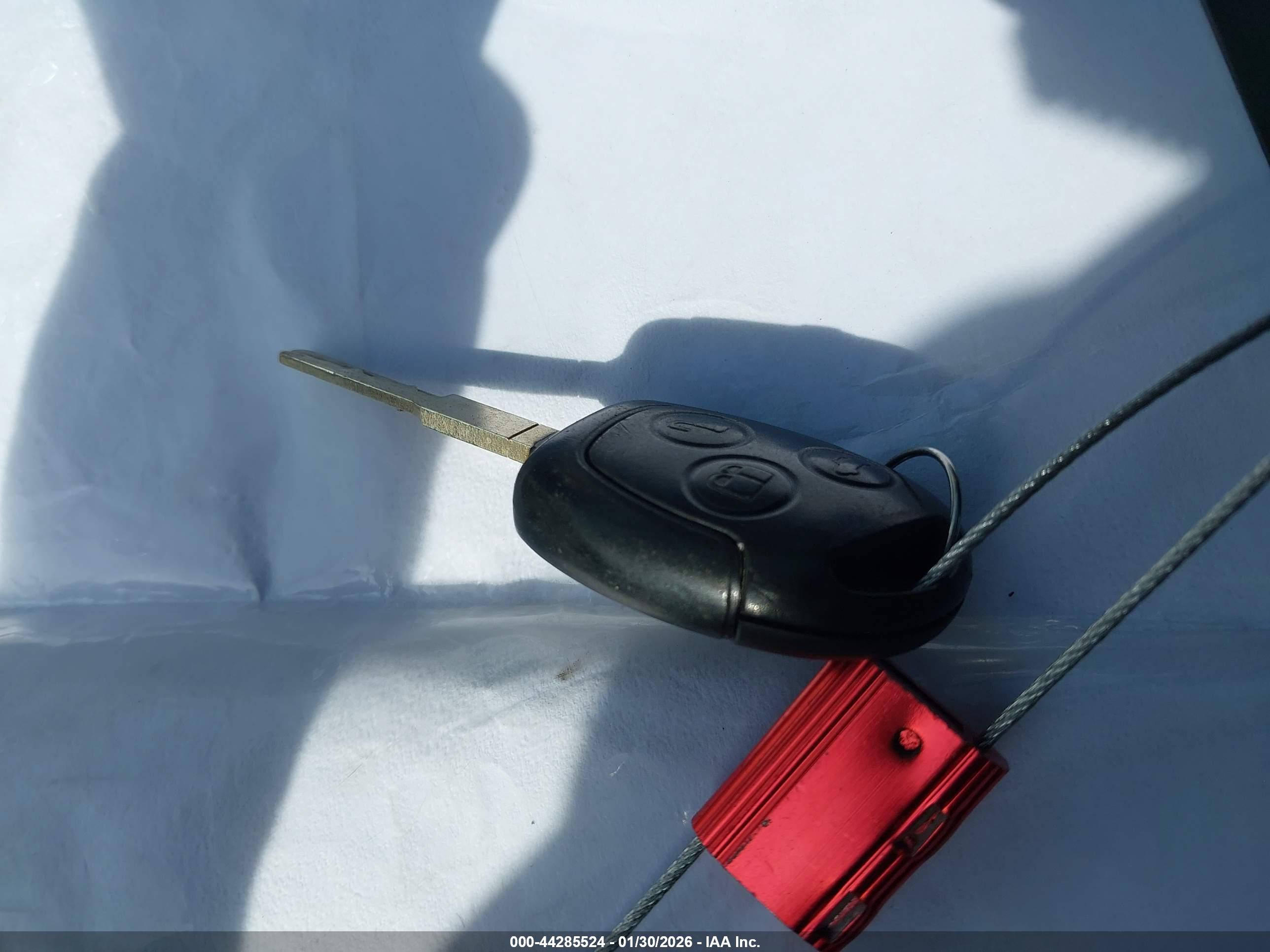 FORD FIESTA image 11
