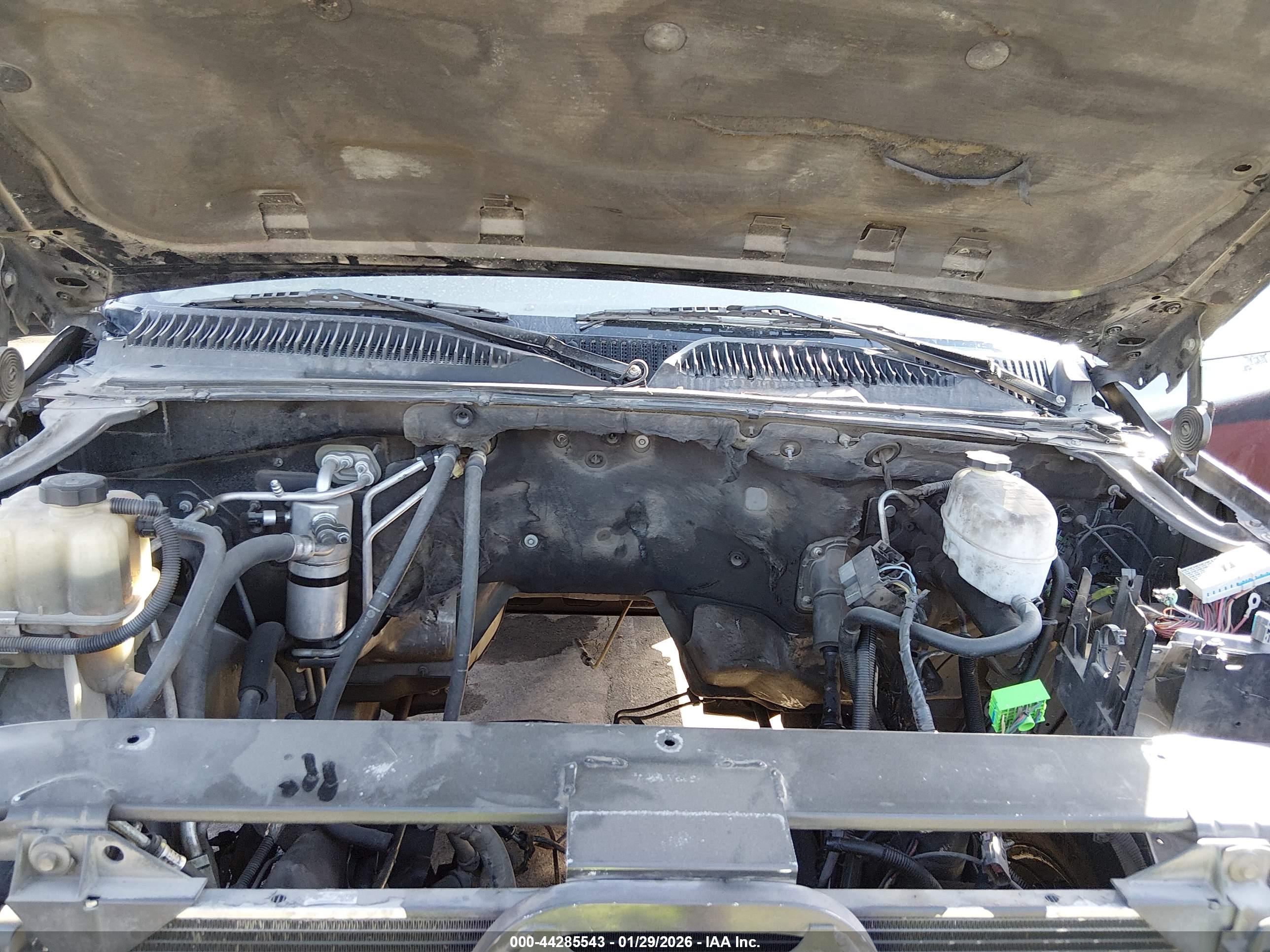 GMC YUKON image 10