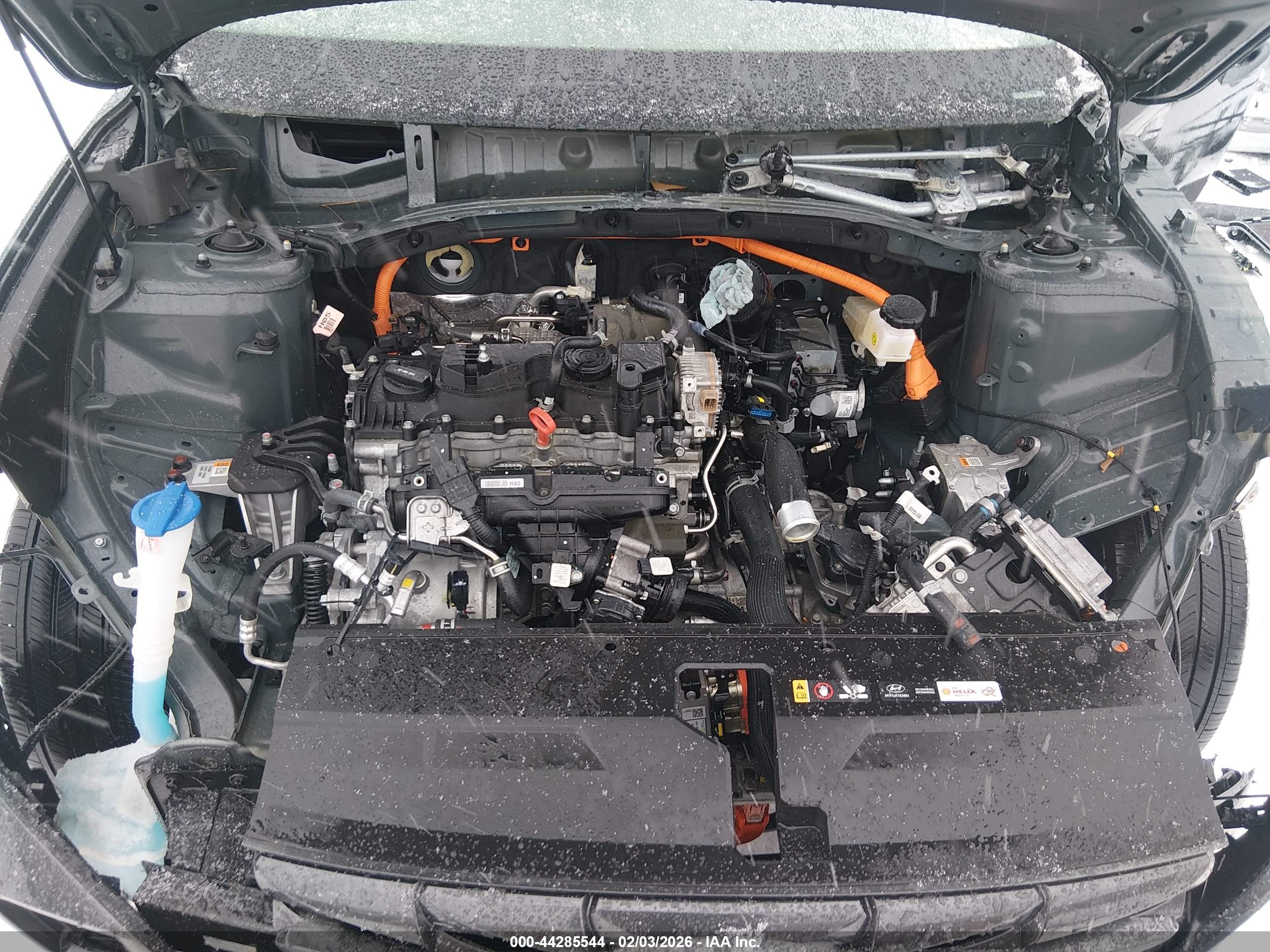 HYUNDAI TUCSON image 10
