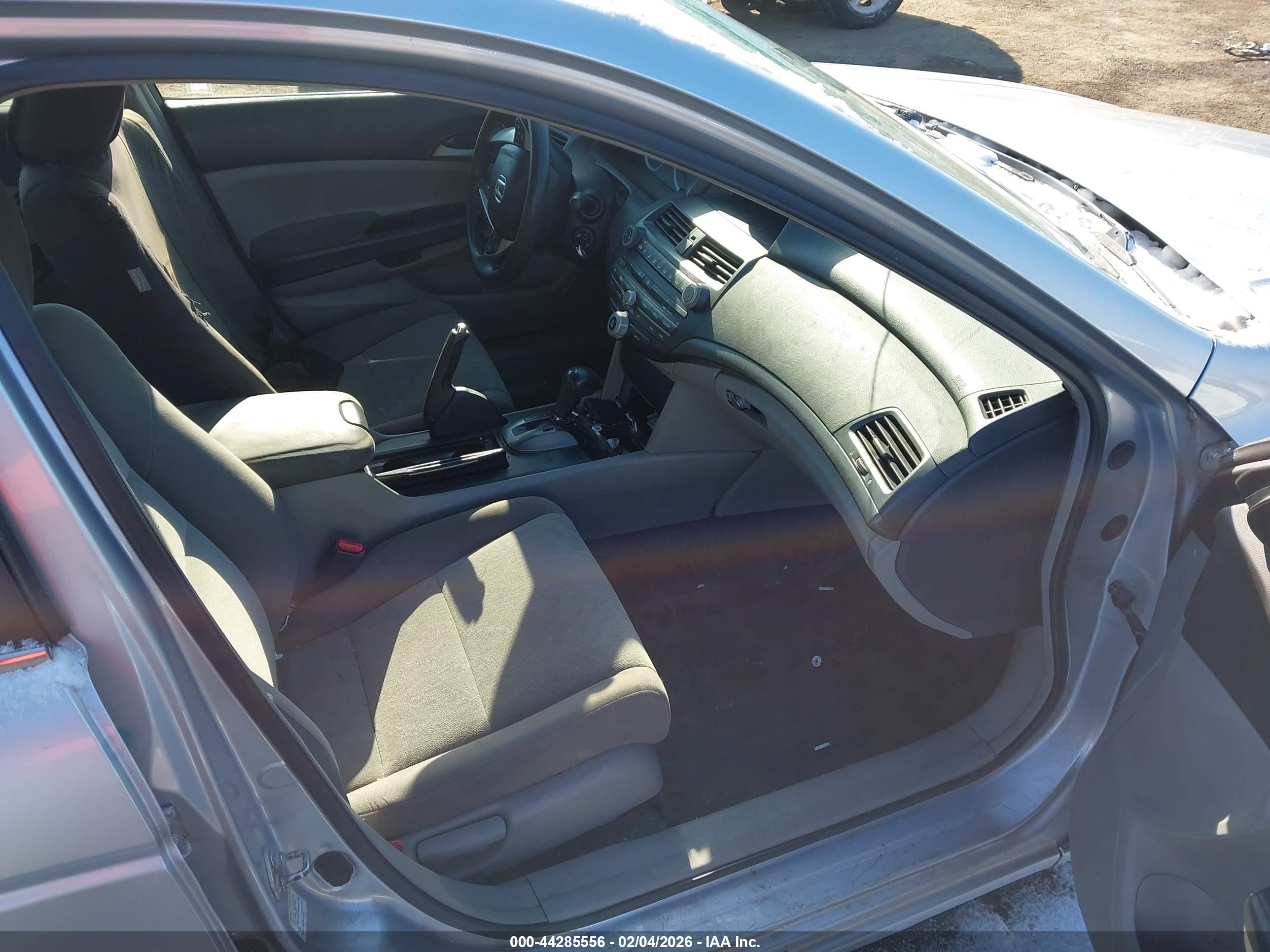 HONDA ACCORD image 5