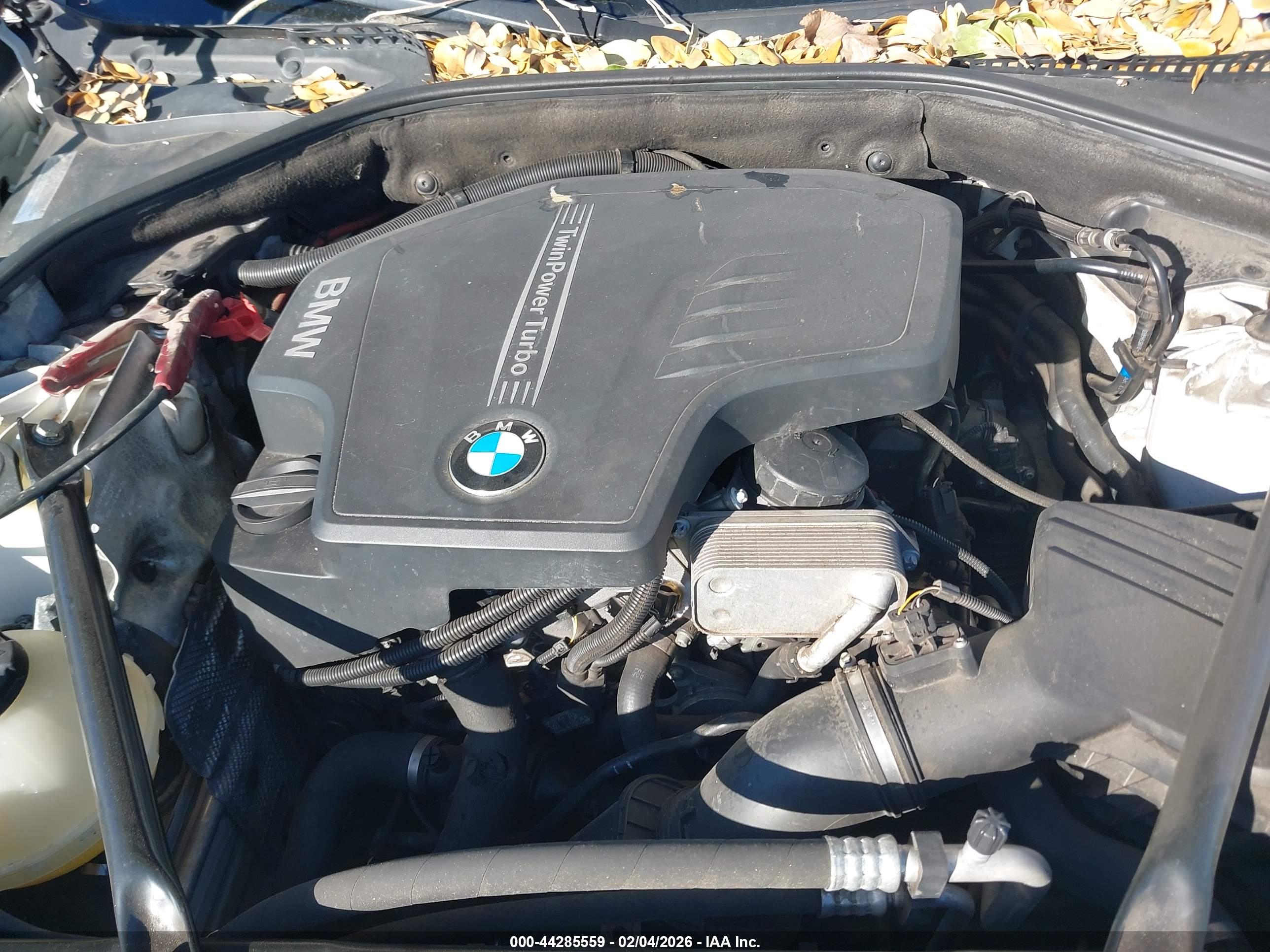 BMW 528I image 10