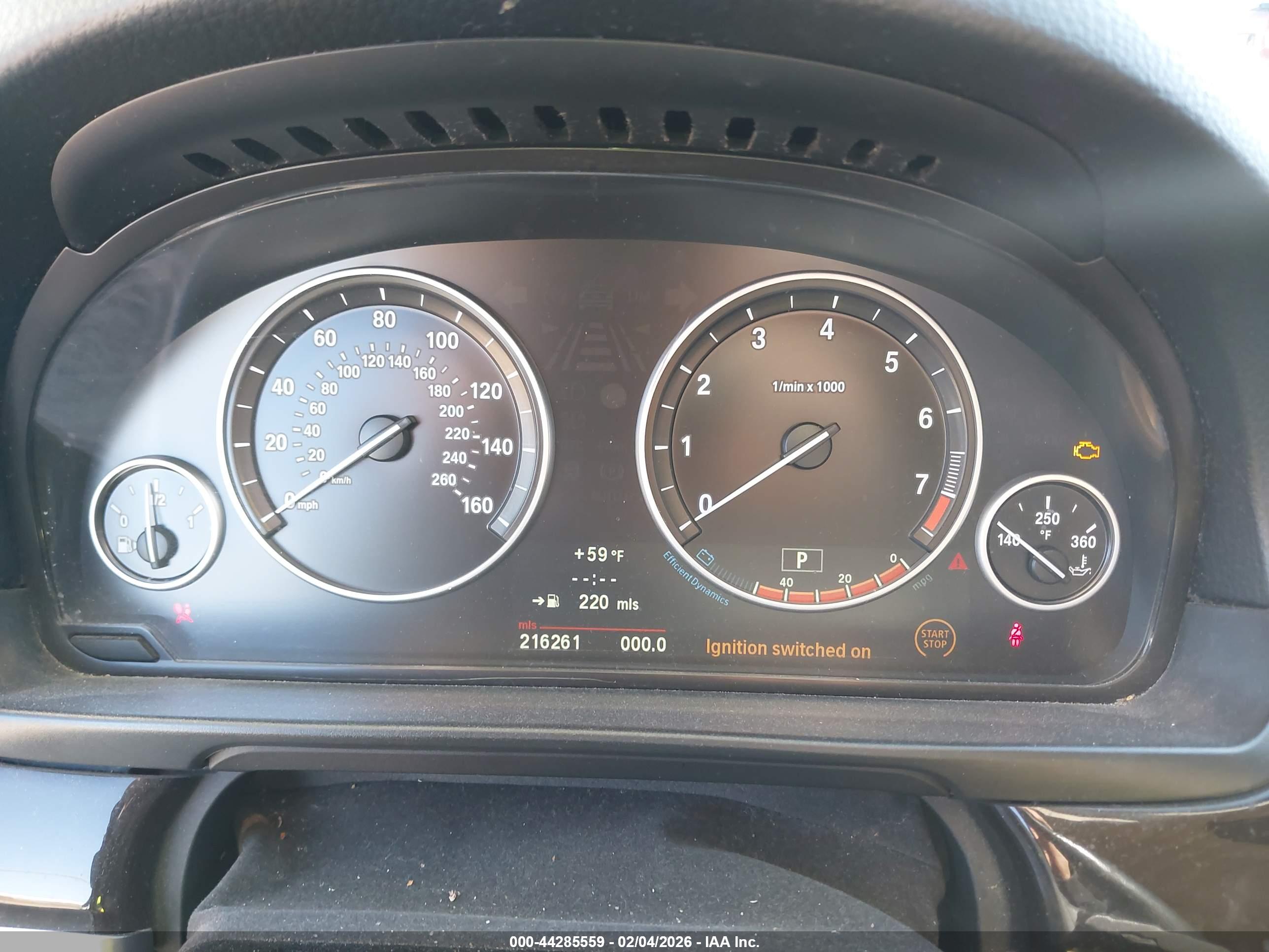 BMW 528I image 7