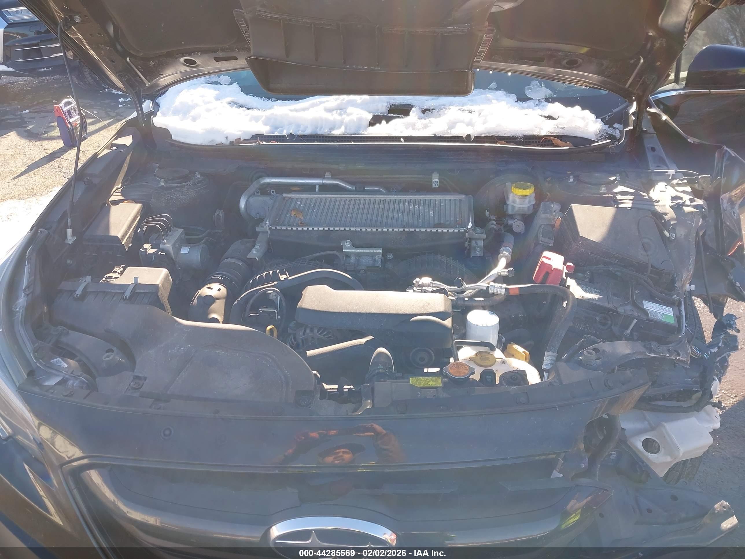 SUBARU OUTBACK image 10