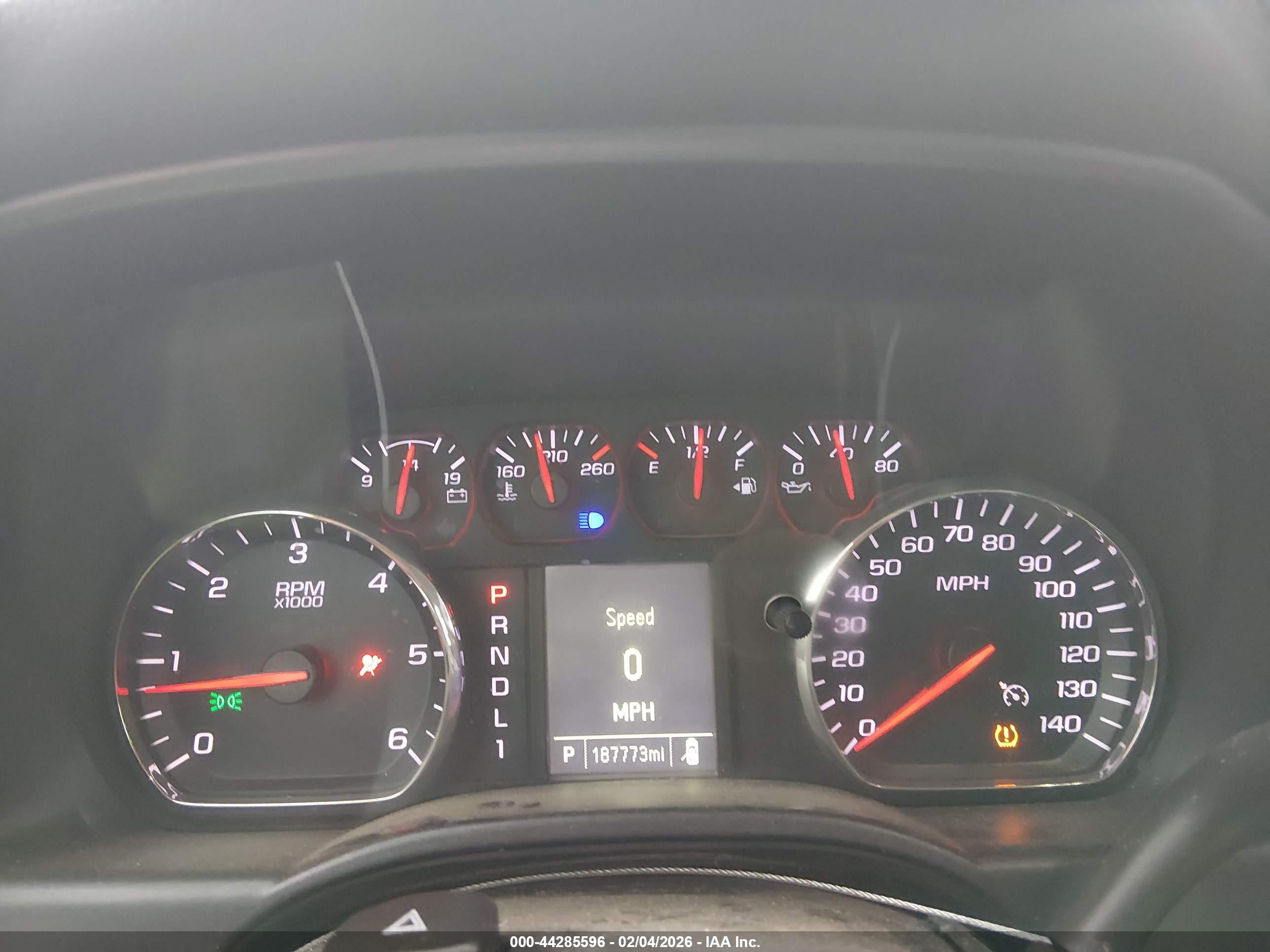 CHEVROLET SILVERADO image 7
