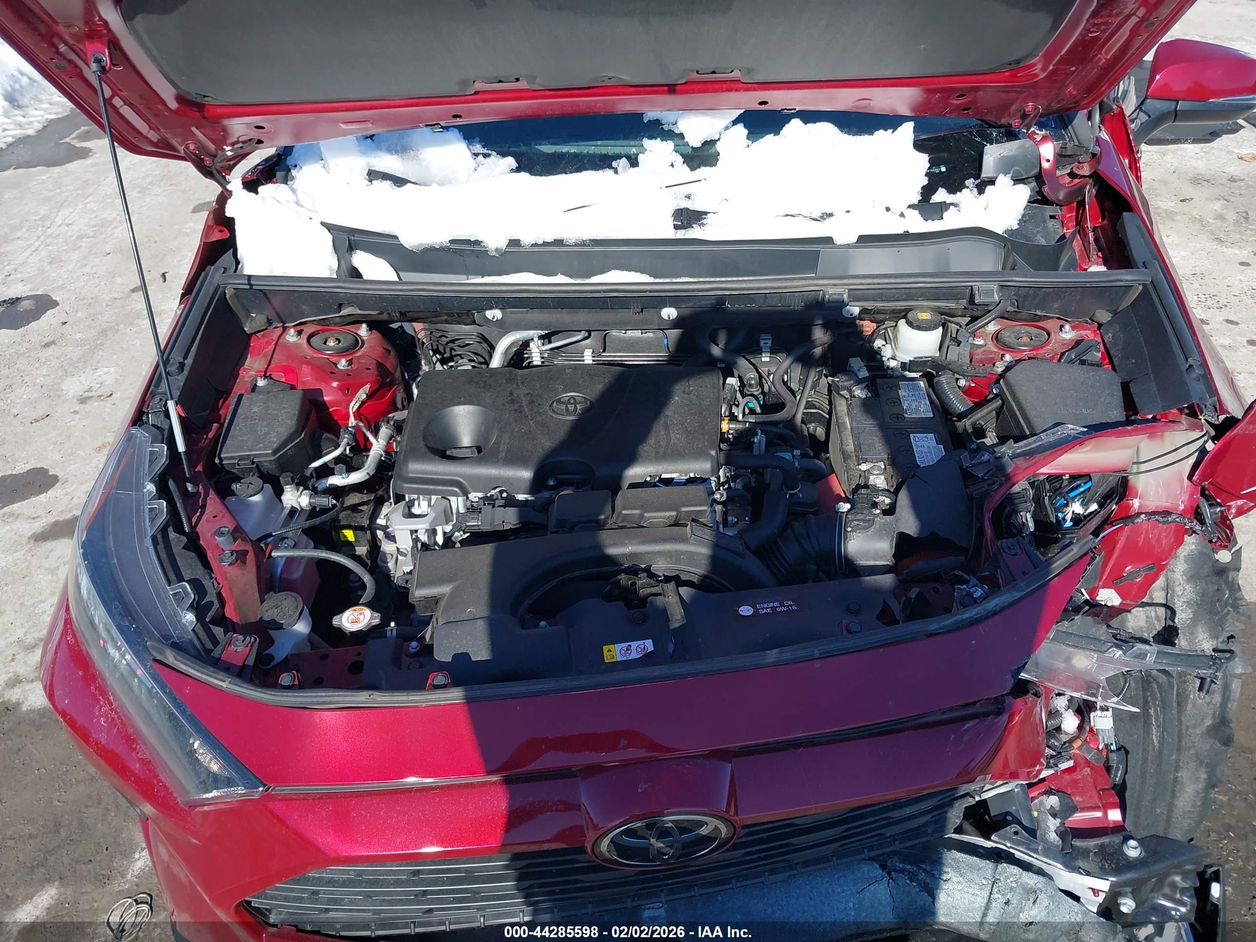 TOYOTA RAV4 image 10