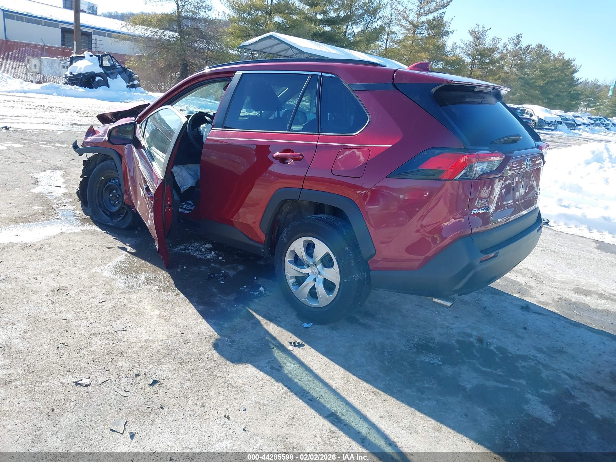 TOYOTA RAV4 image 3