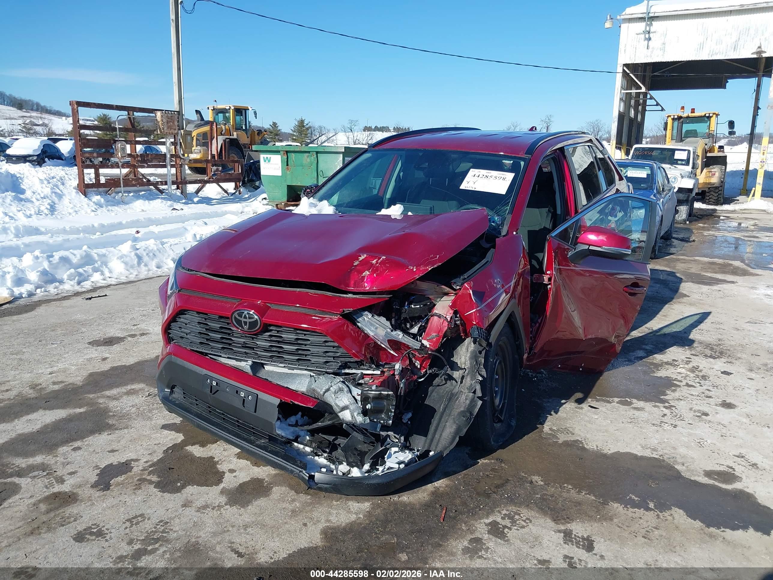 TOYOTA RAV4 image 6