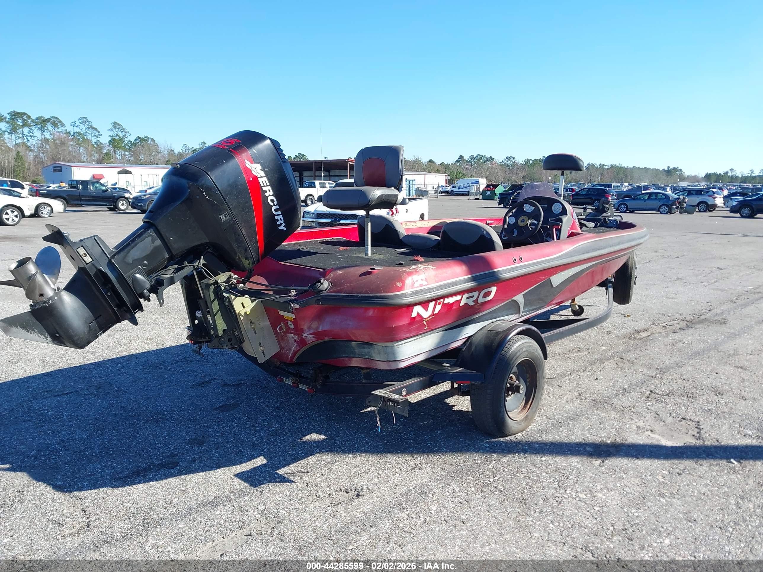 NITRO 17'6" image 4