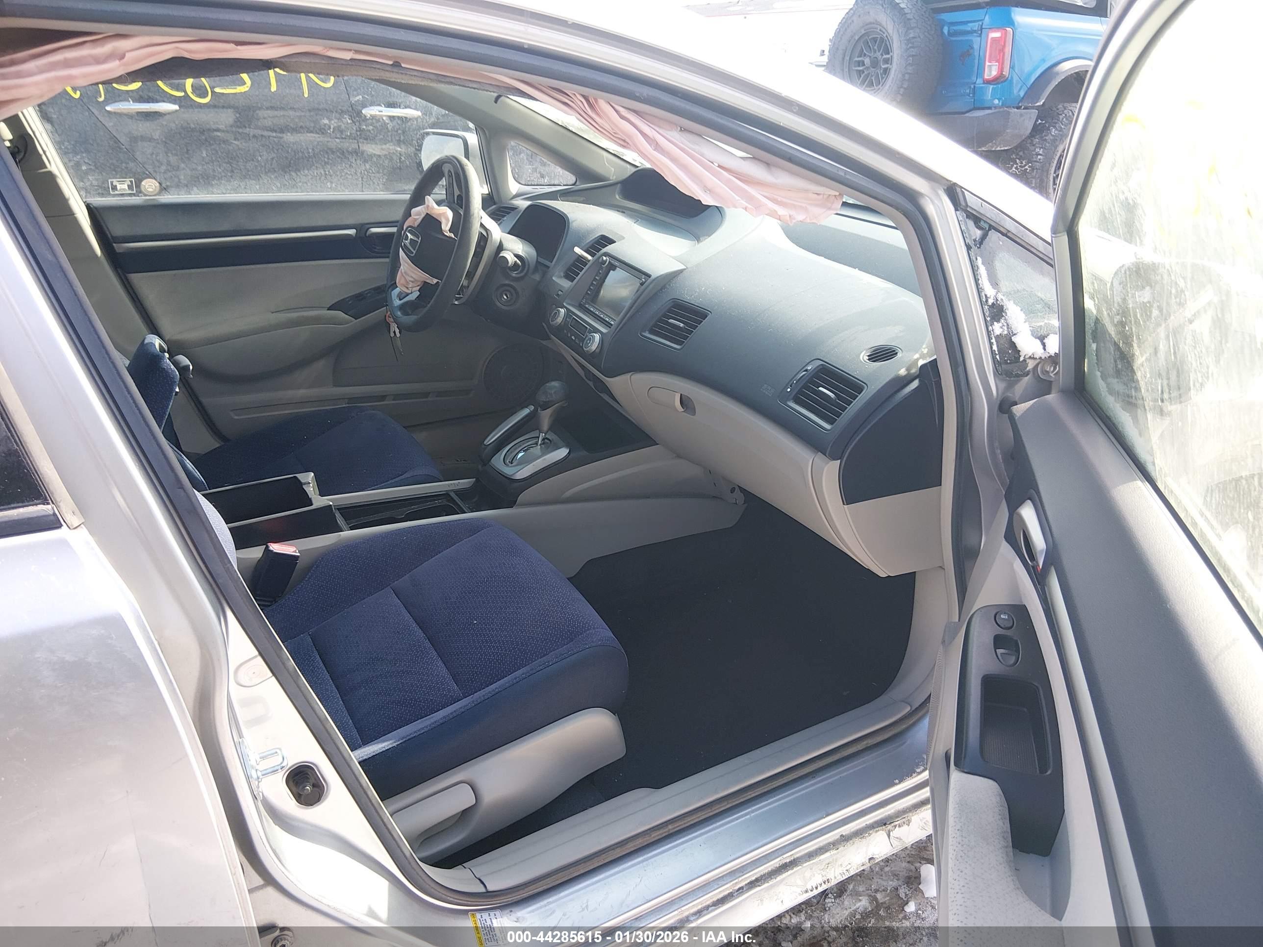 HONDA CIVIC image 5