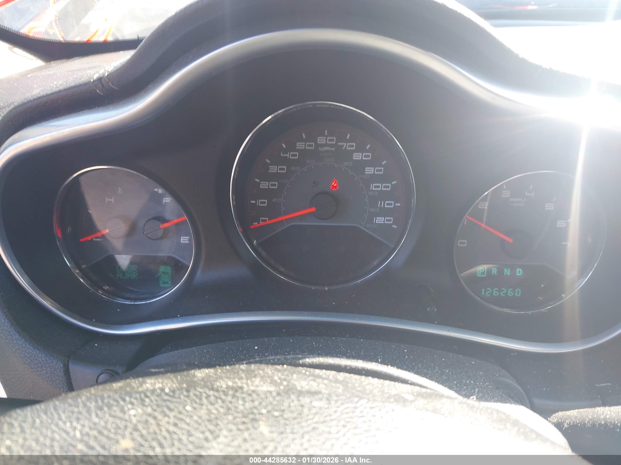 DODGE AVENGER image 7