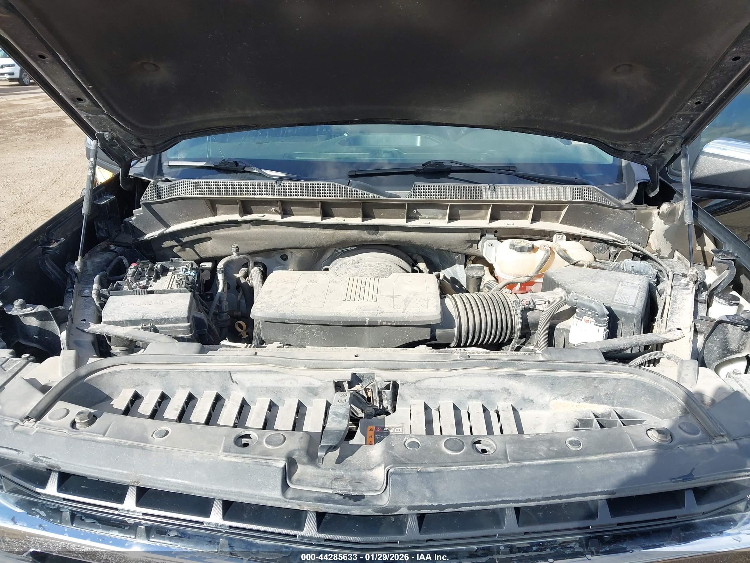 CHEVROLET SILVERADO image 10