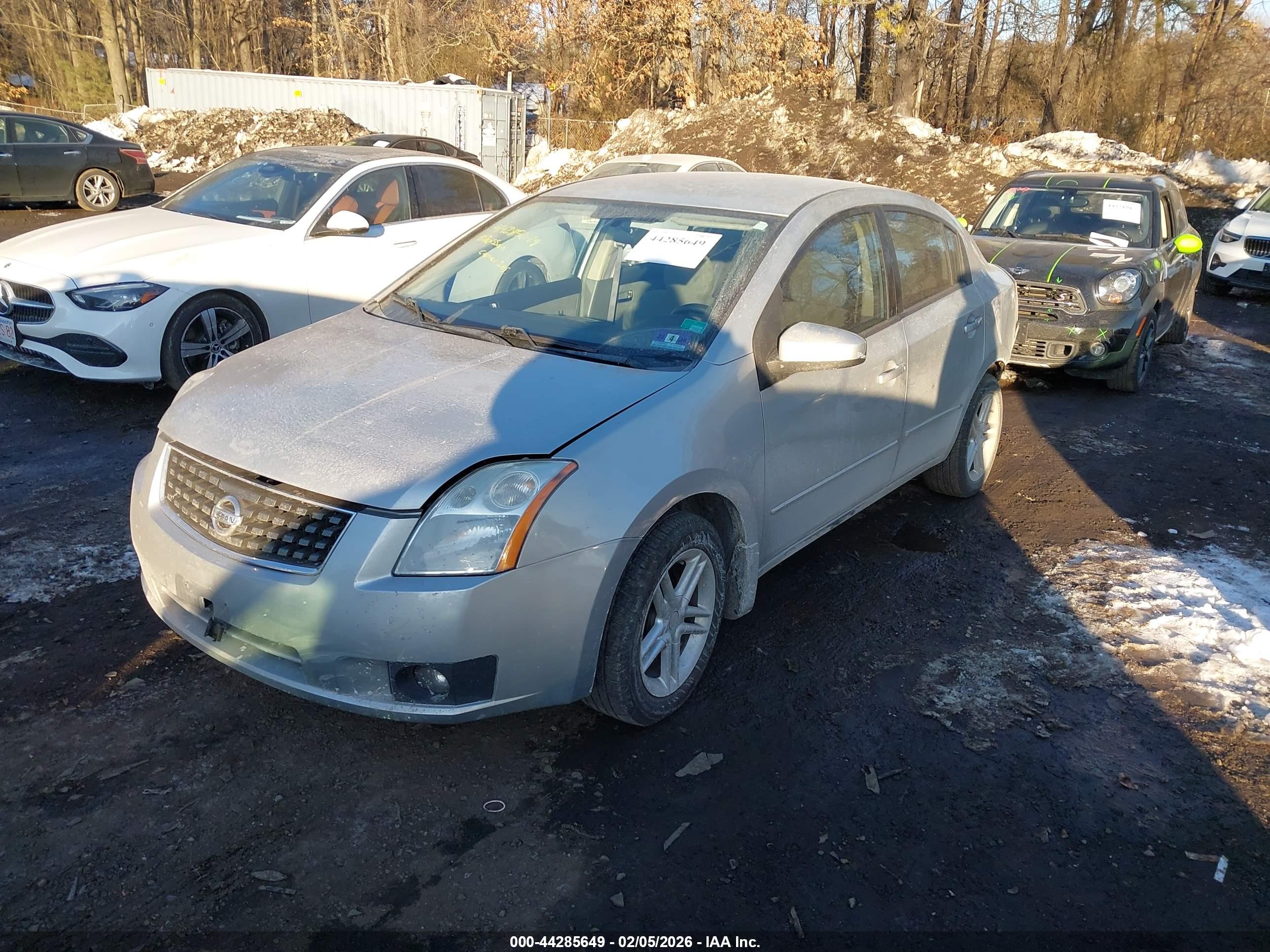 NISSAN SENTRA image 2