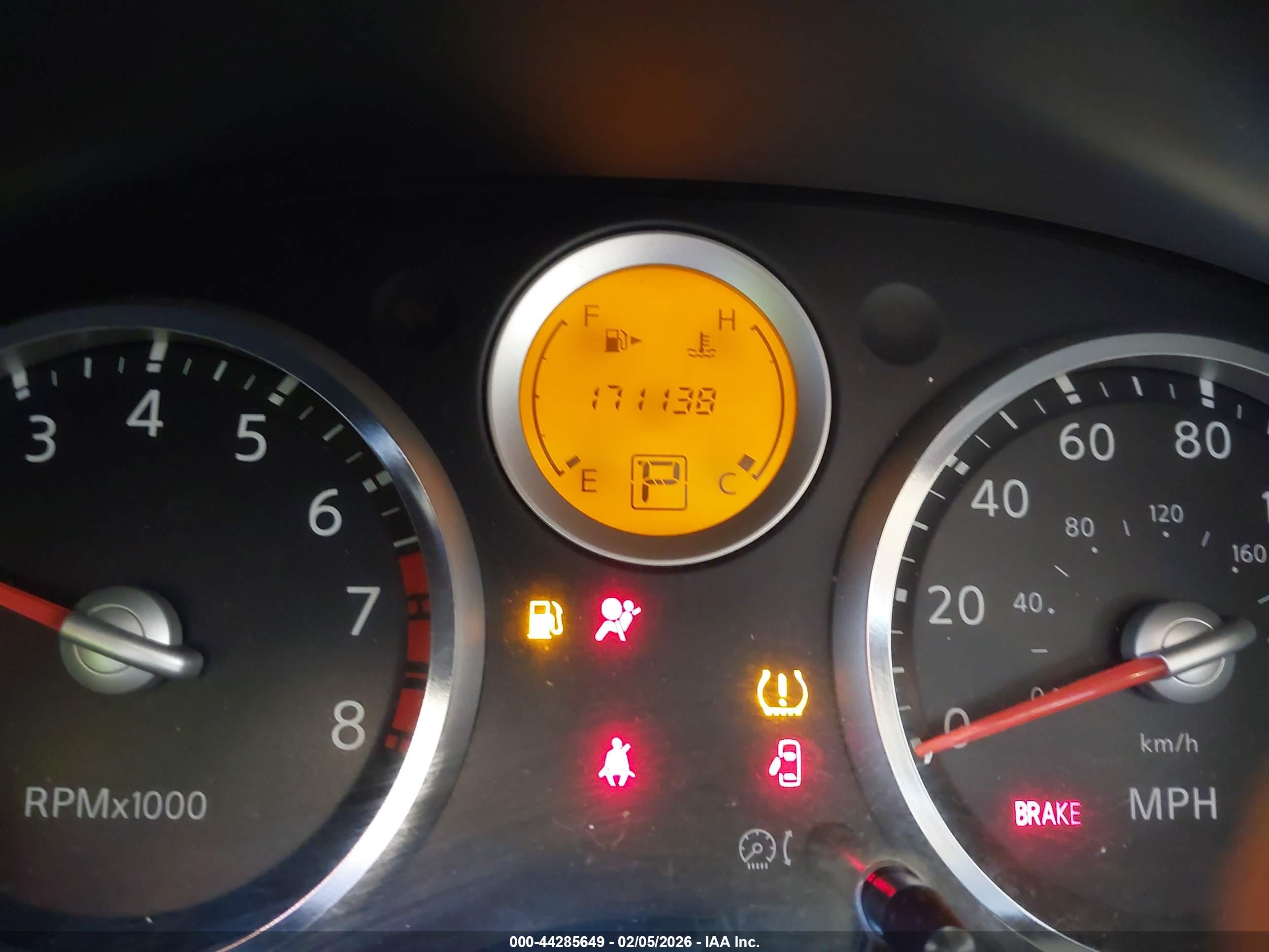 NISSAN SENTRA image 7