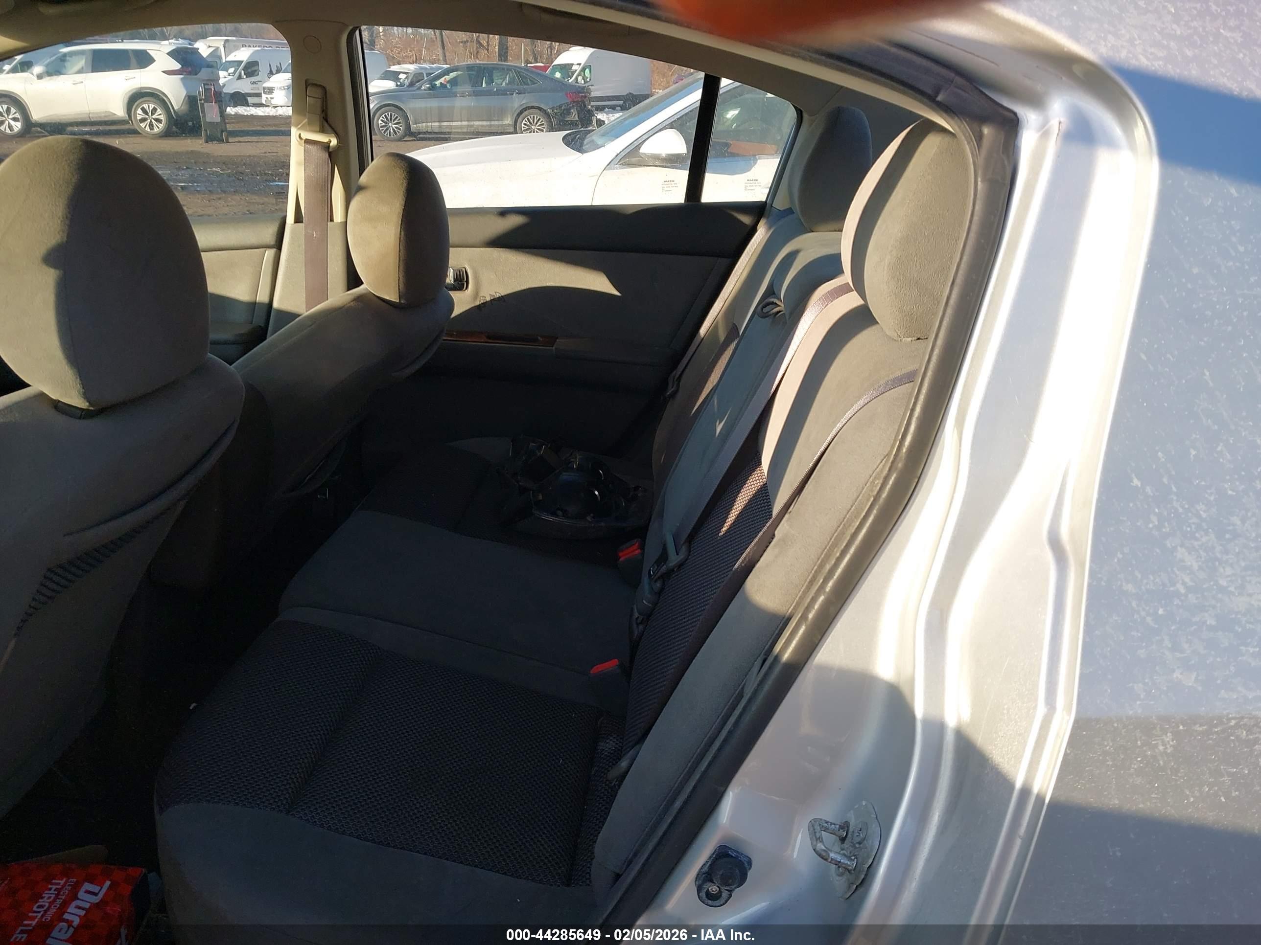 NISSAN SENTRA image 8