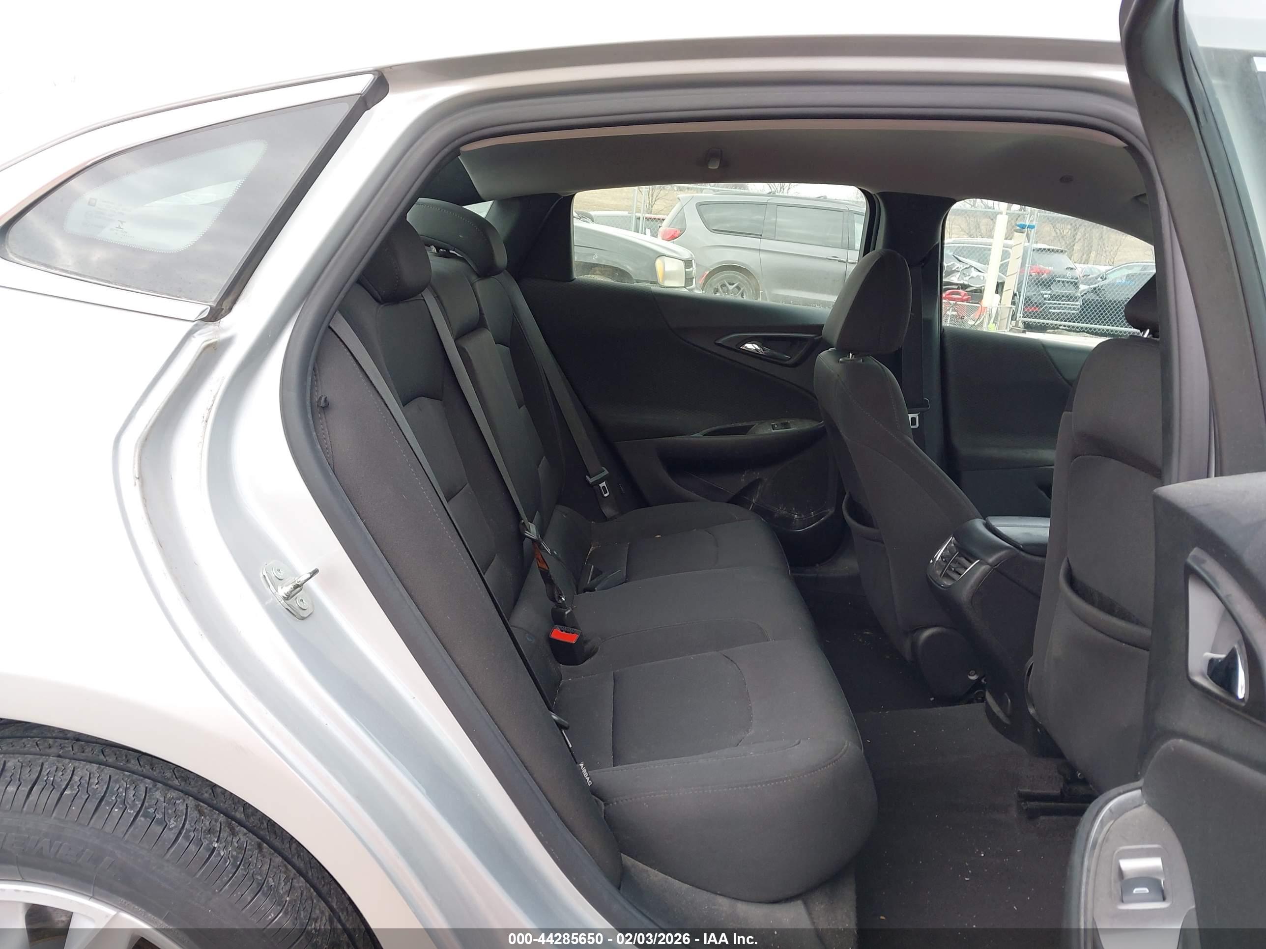 CHEVROLET MALIBU image 8
