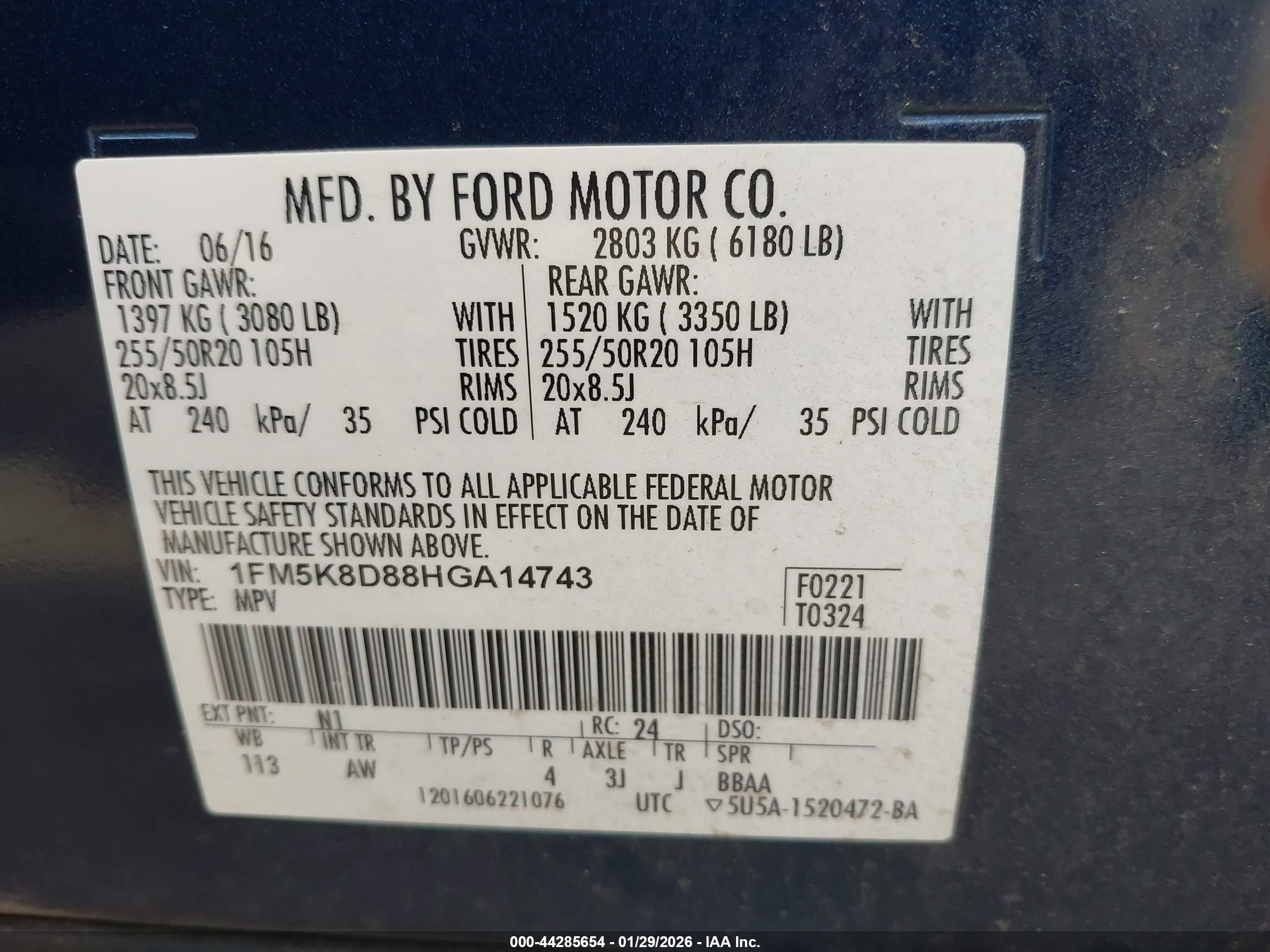 FORD EXPLORER image 9